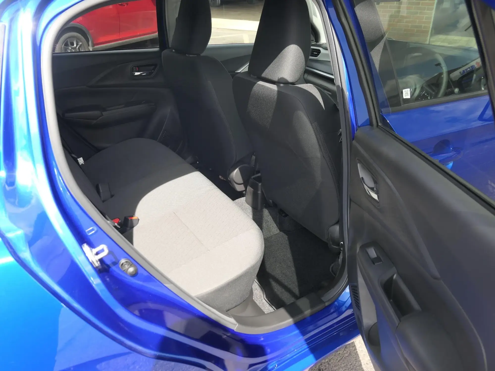 Suzuki Swift Image 11 Suzuki Swift Image 11