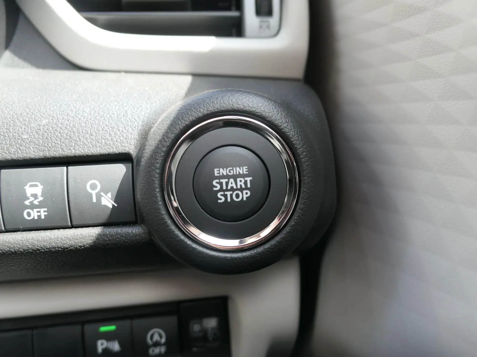 Suzuki Swift Image 16 Suzuki Swift Image 16