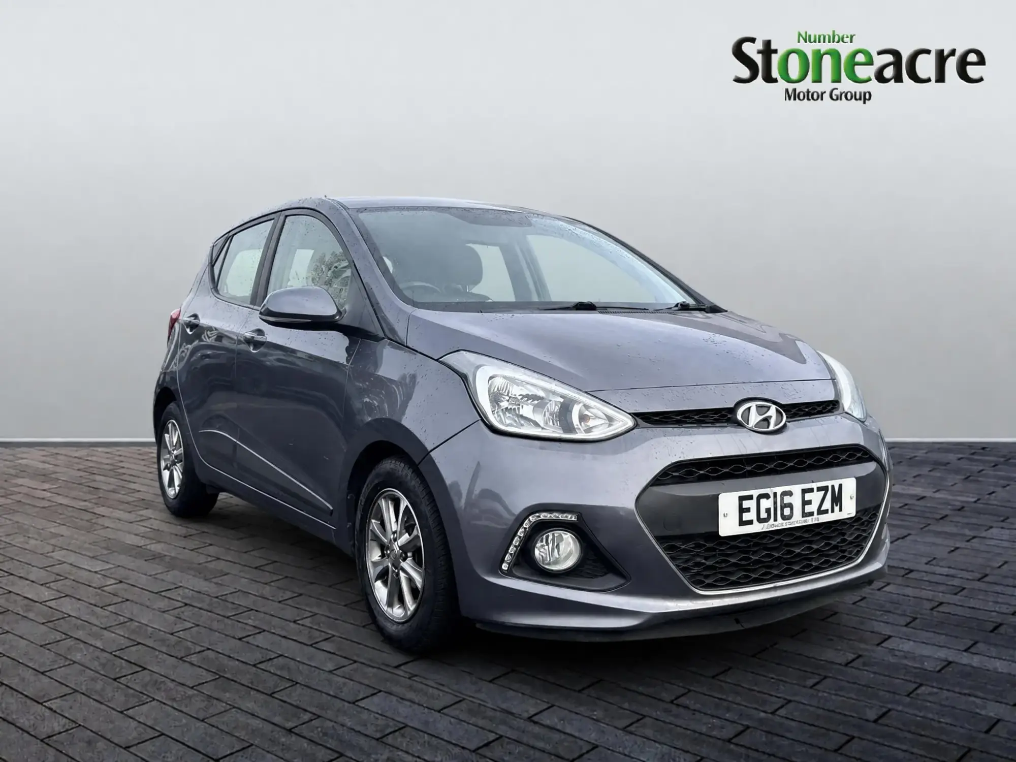 Hyundai i10 Image 1
