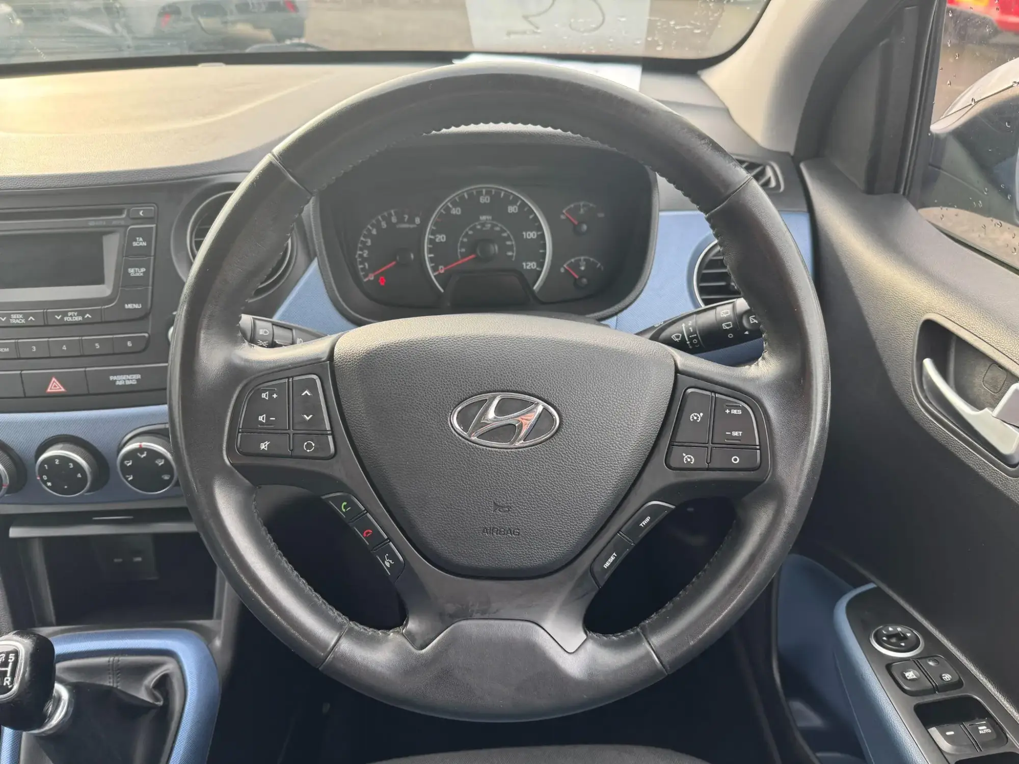 Hyundai i10 Image 16