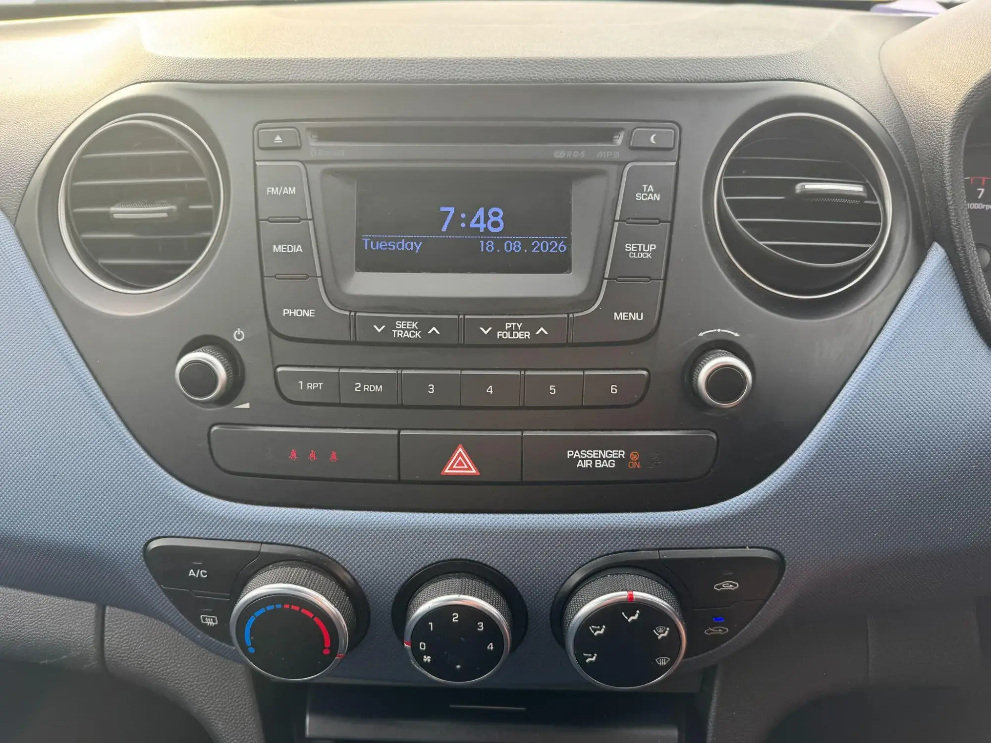 Hyundai i10 Image 18