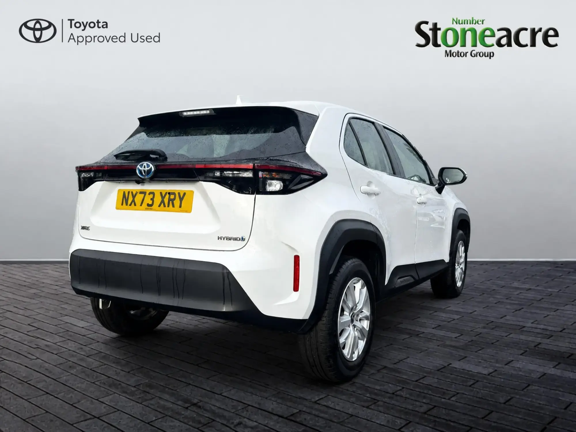 Toyota Yaris Cross 1.5 VVT-h Icon SUV 5dr Petrol Hybrid E-CVT Euro 6 (s/s) (116 ps) NX73XRY Image 3