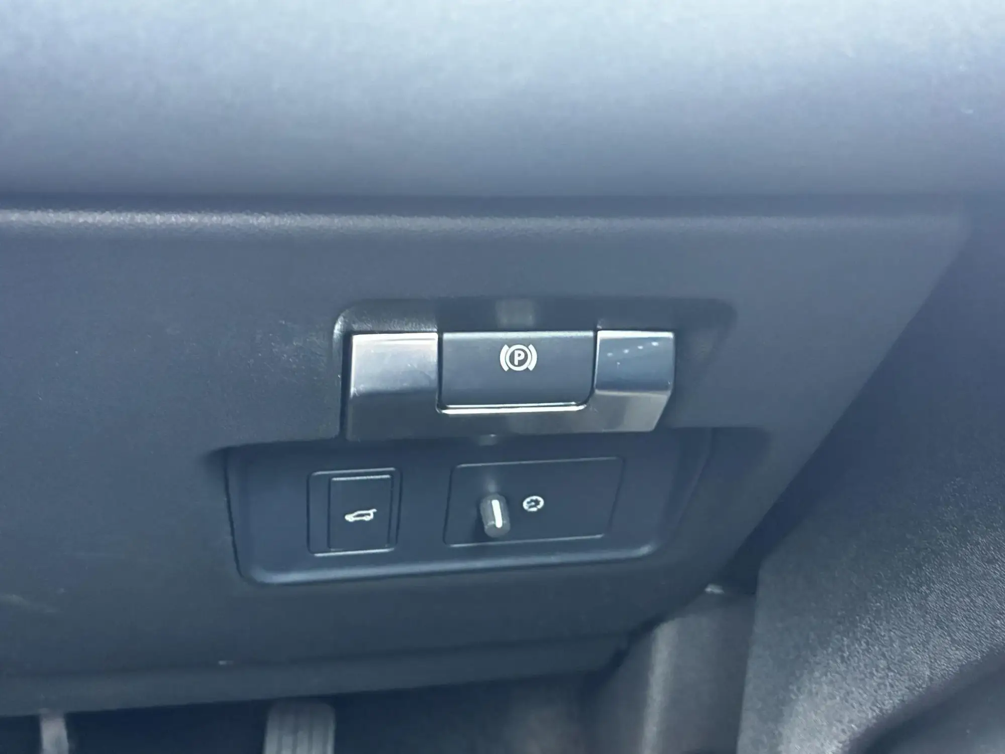Land Rover Range Rover Evoque Image 16 Land Rover Range Rover Evoque Image 16