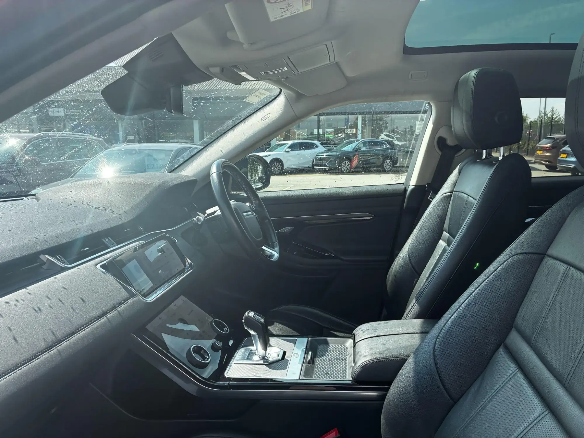 Land Rover Range Rover Evoque Image 27 Land Rover Range Rover Evoque Image 27
