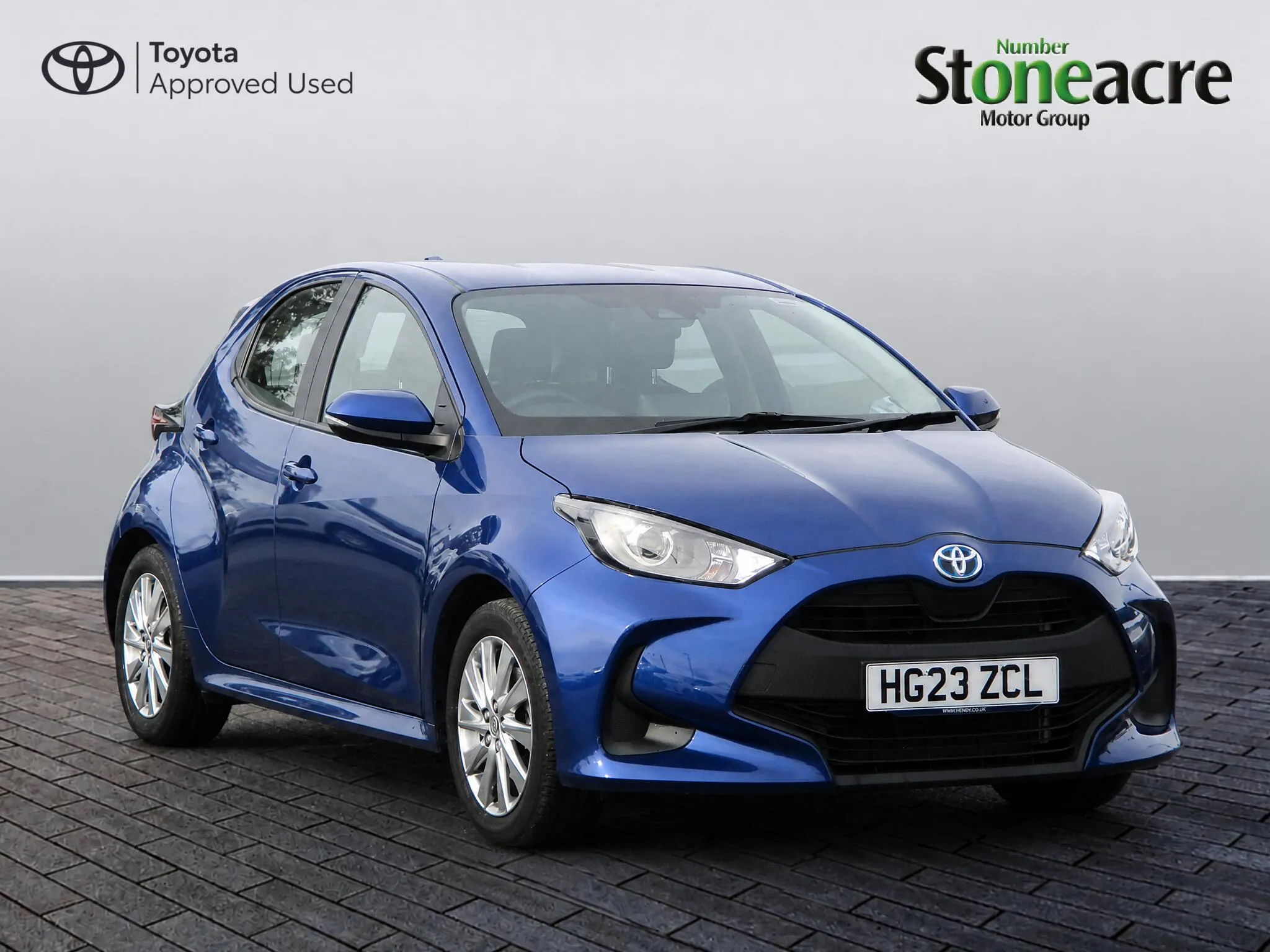 Toyota Yaris dealer public-web source image
