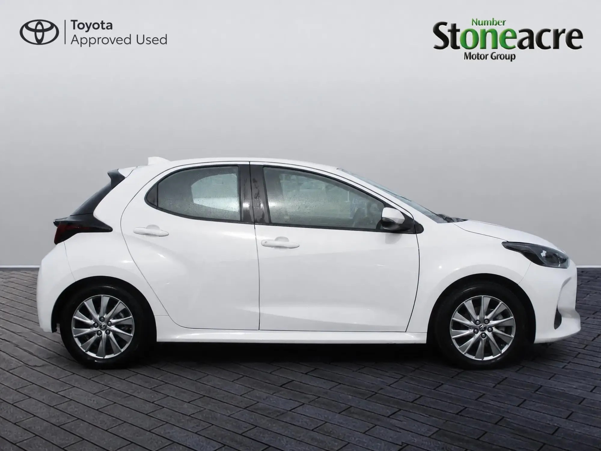 Toyota Yaris Image 2 Toyota Yaris Image 2