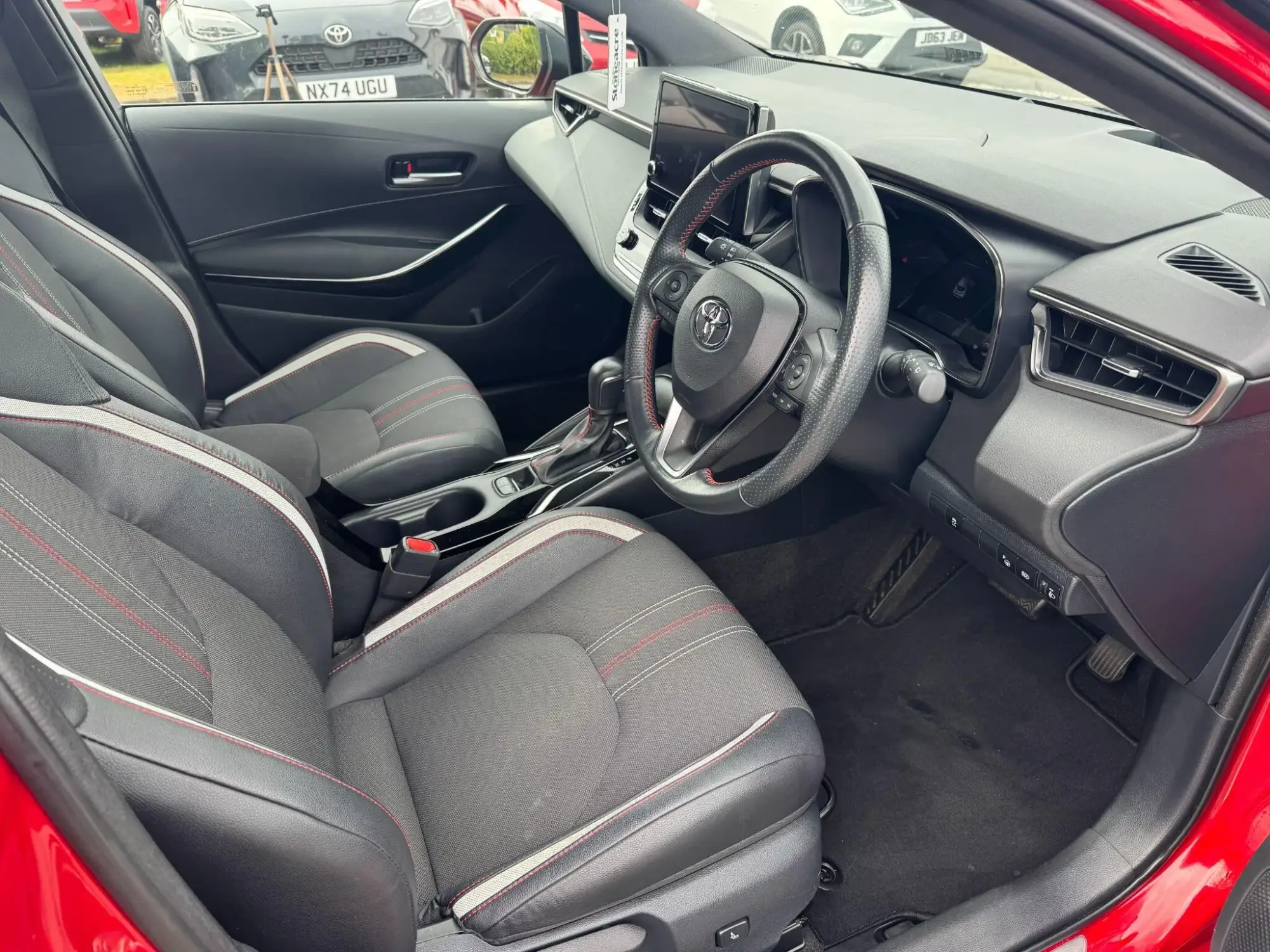 Toyota Corolla Hatchback Image 11 Toyota Corolla Hatchback Image 11