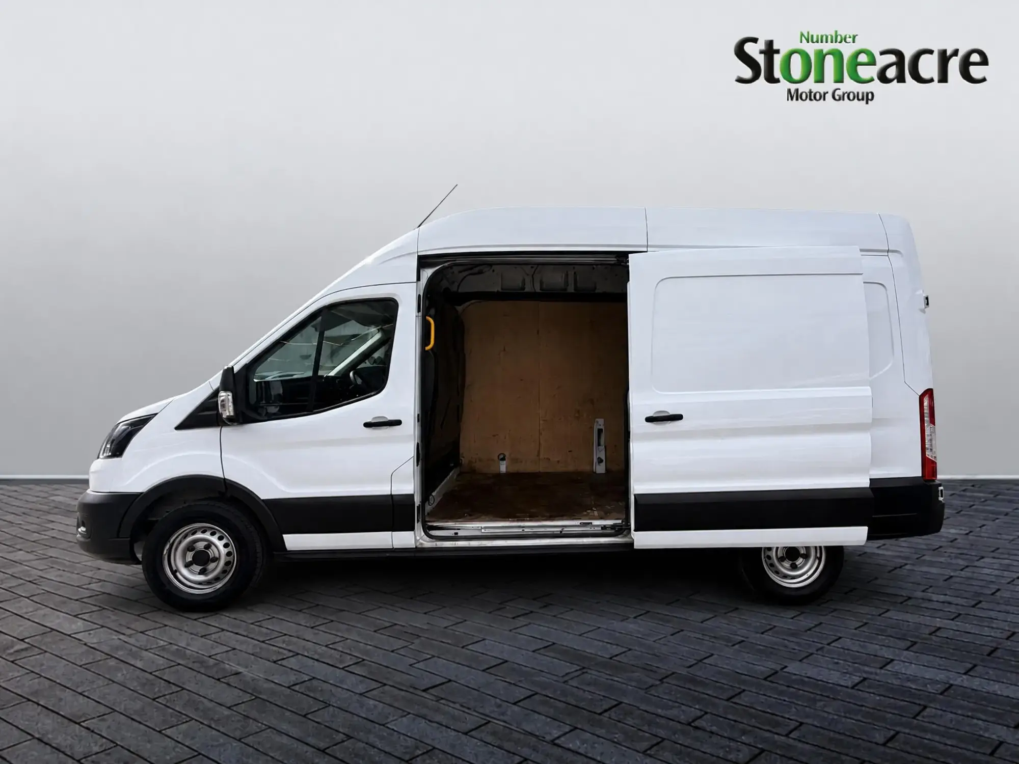 Ford Transit Image 9