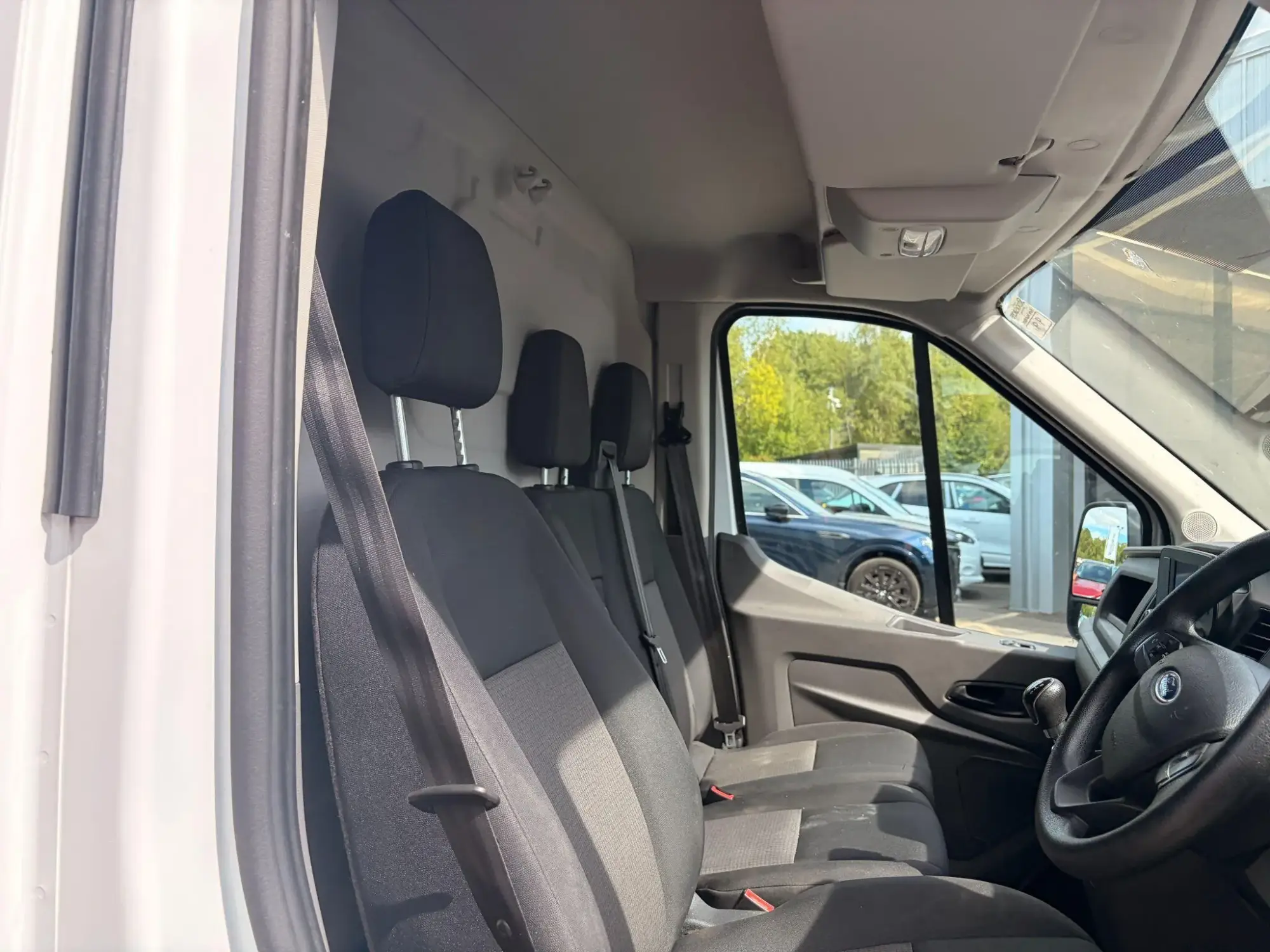 Ford Transit Image 13