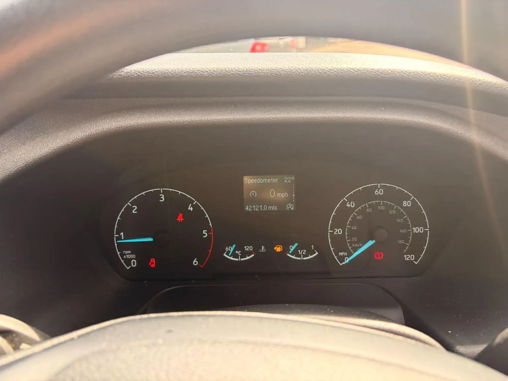 Ford Transit Image 15