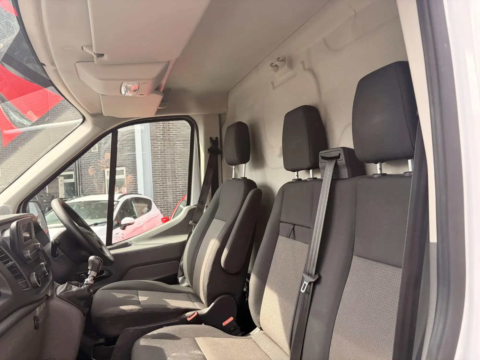Ford Transit Image 17