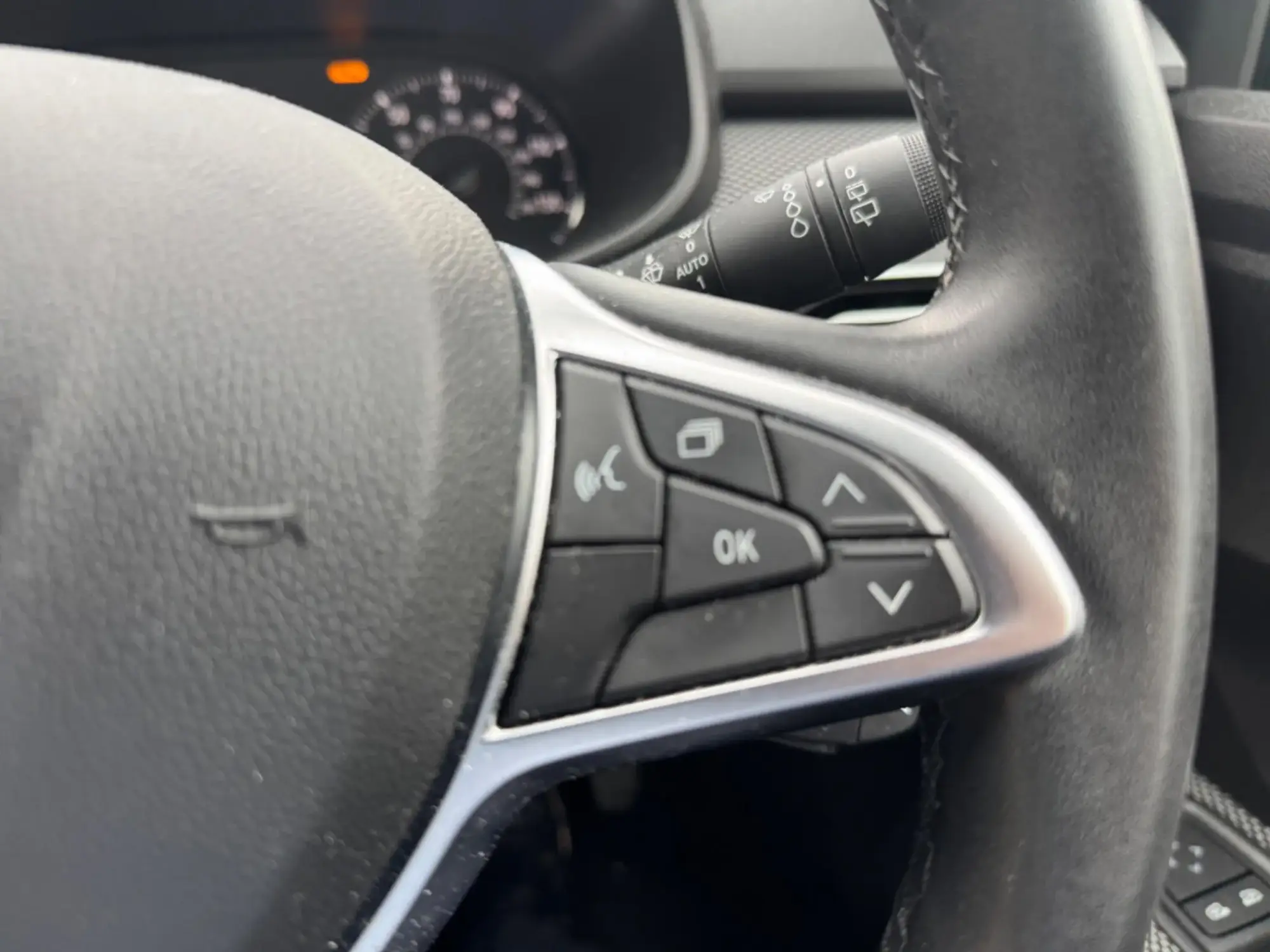Dacia Sandero Image 12