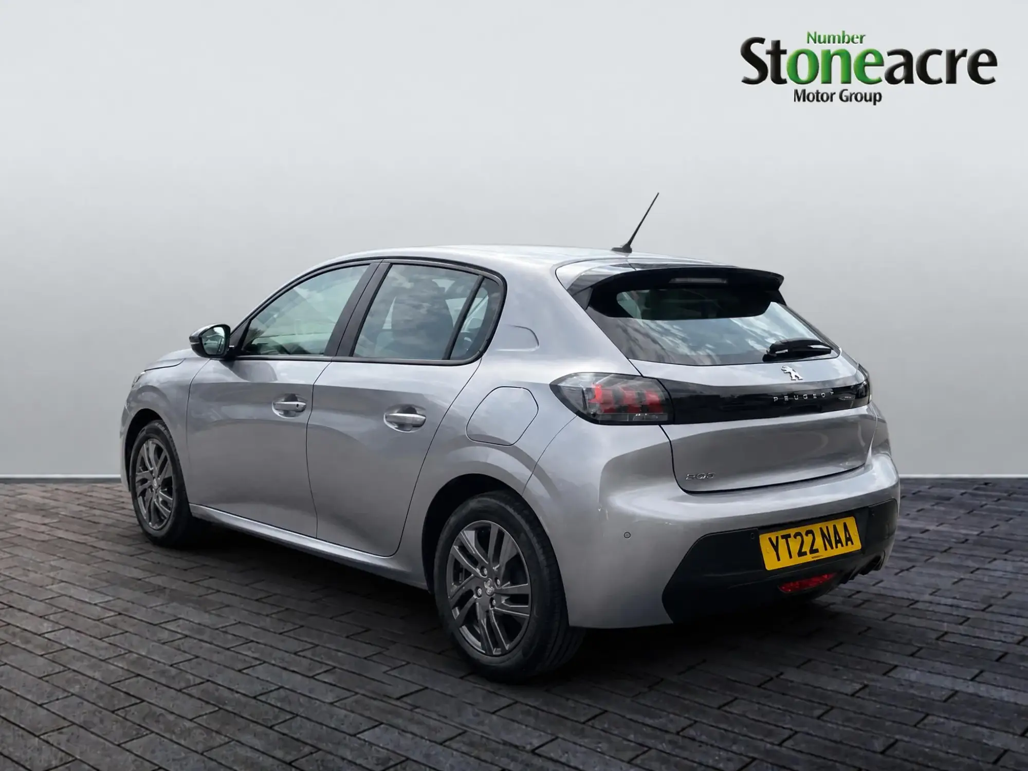 Peugeot 208 Image 4