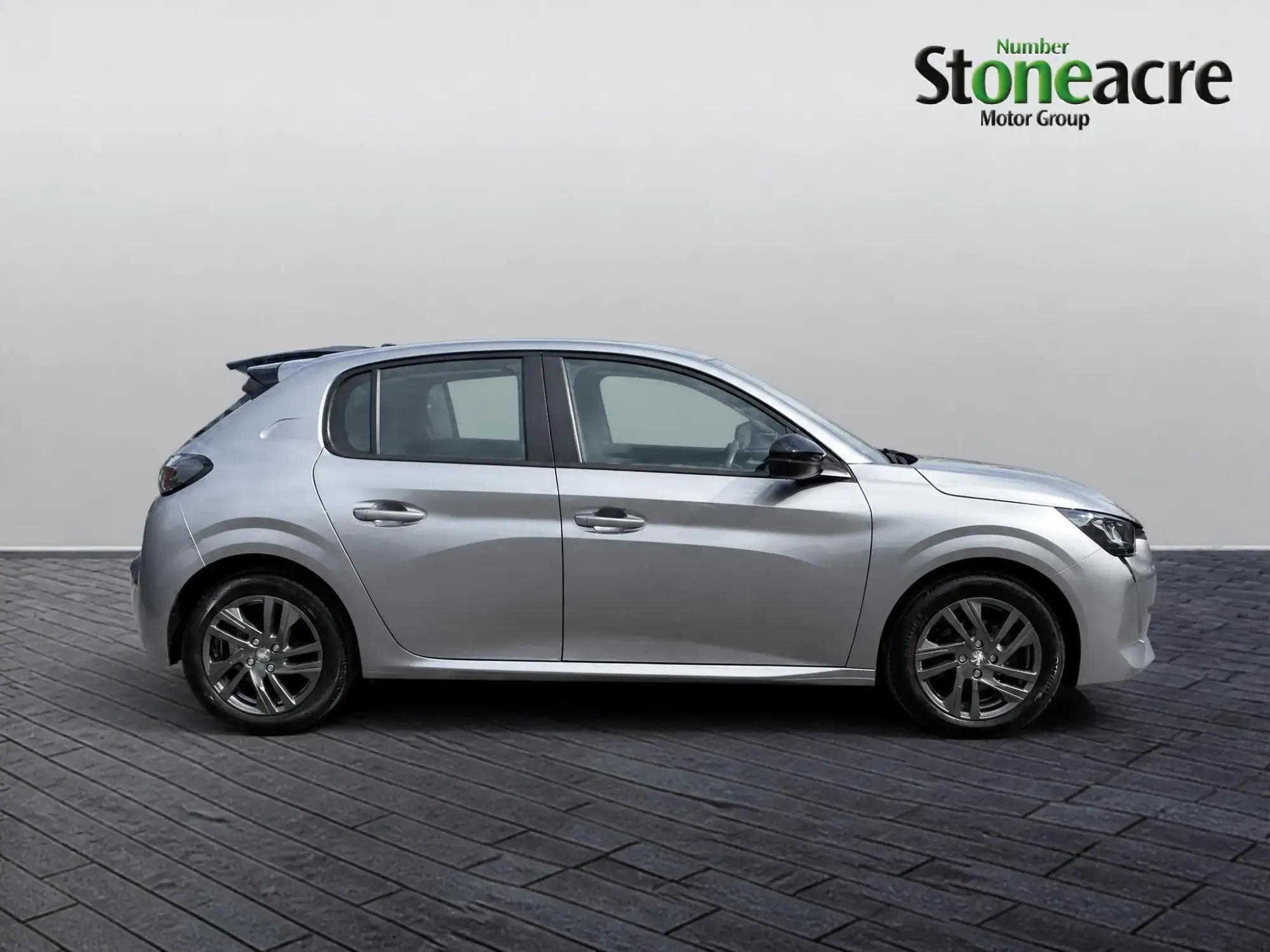Peugeot 208 Image 7