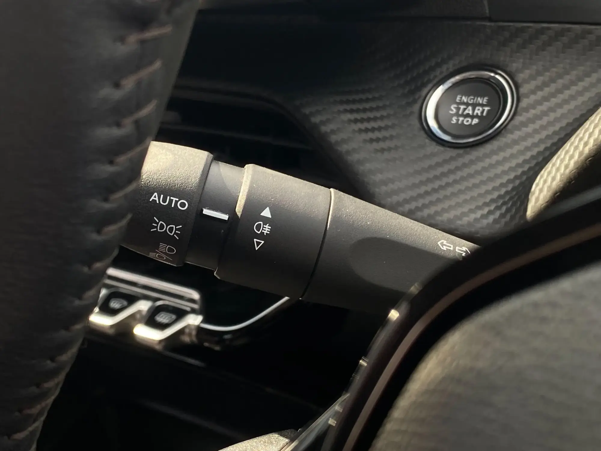 Peugeot 208 Image 19