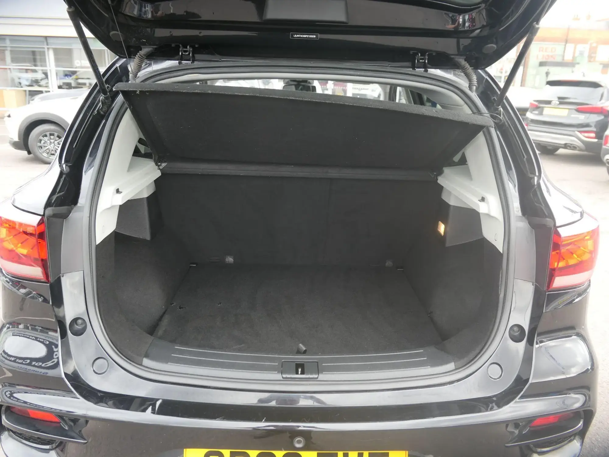 MG ZS Image 30 MG ZS Image 30