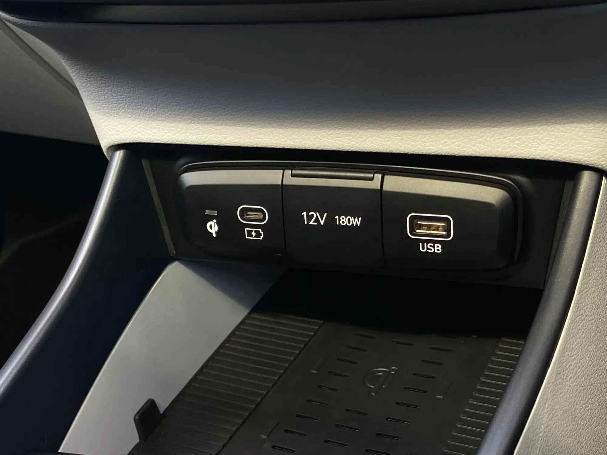 Hyundai BAYON Image 23