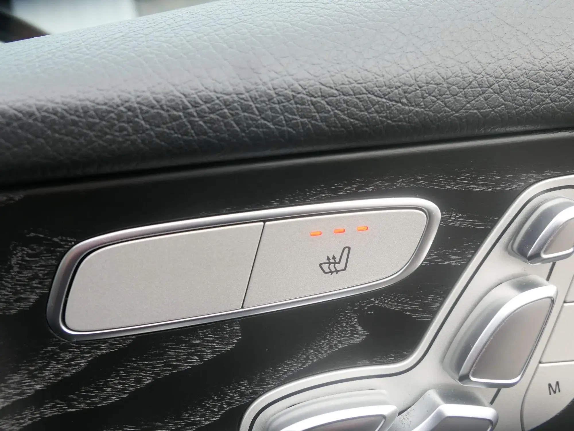 Mercedes-Benz GLC Image 15