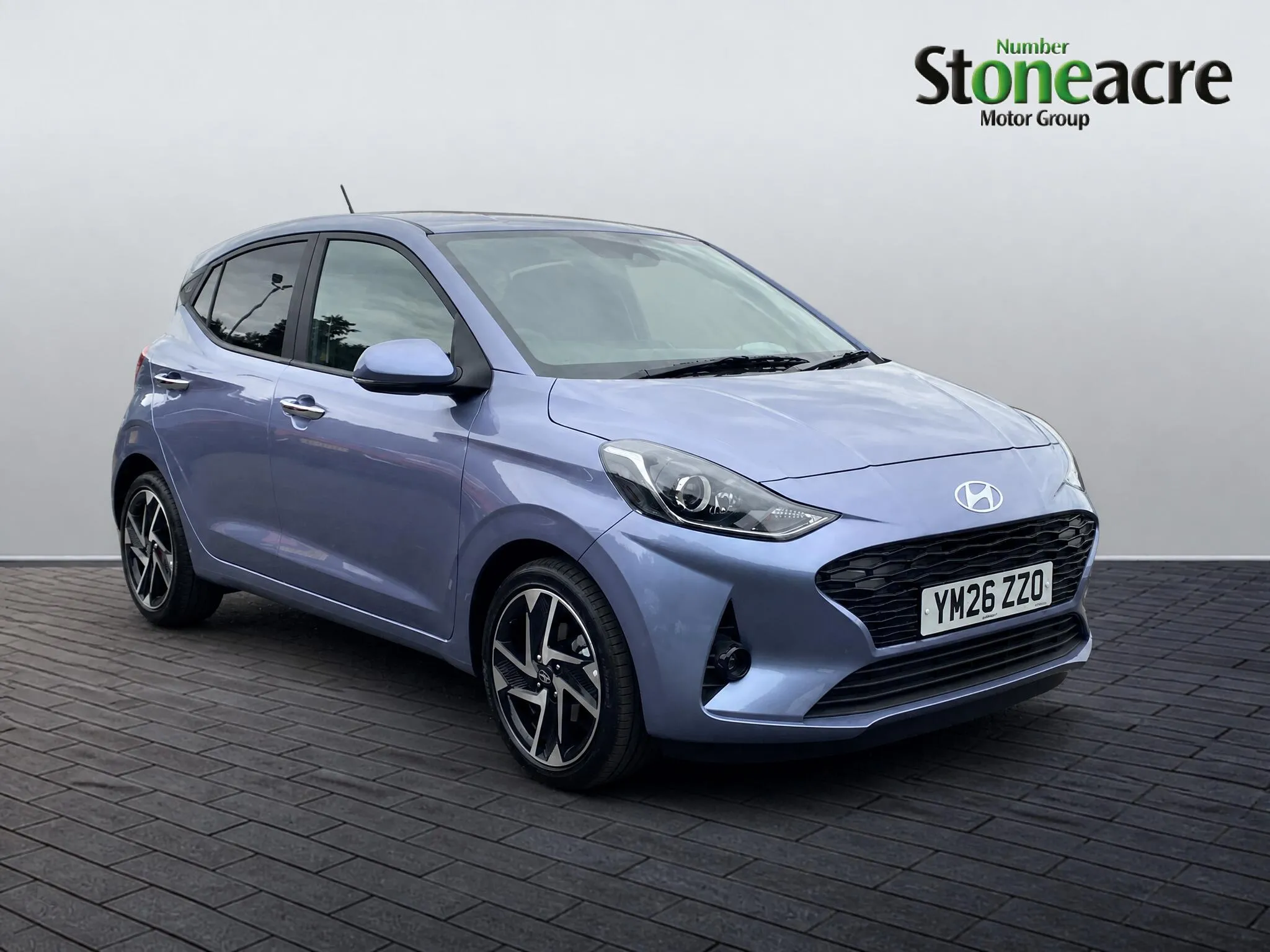 Hyundai i10 listing photo
