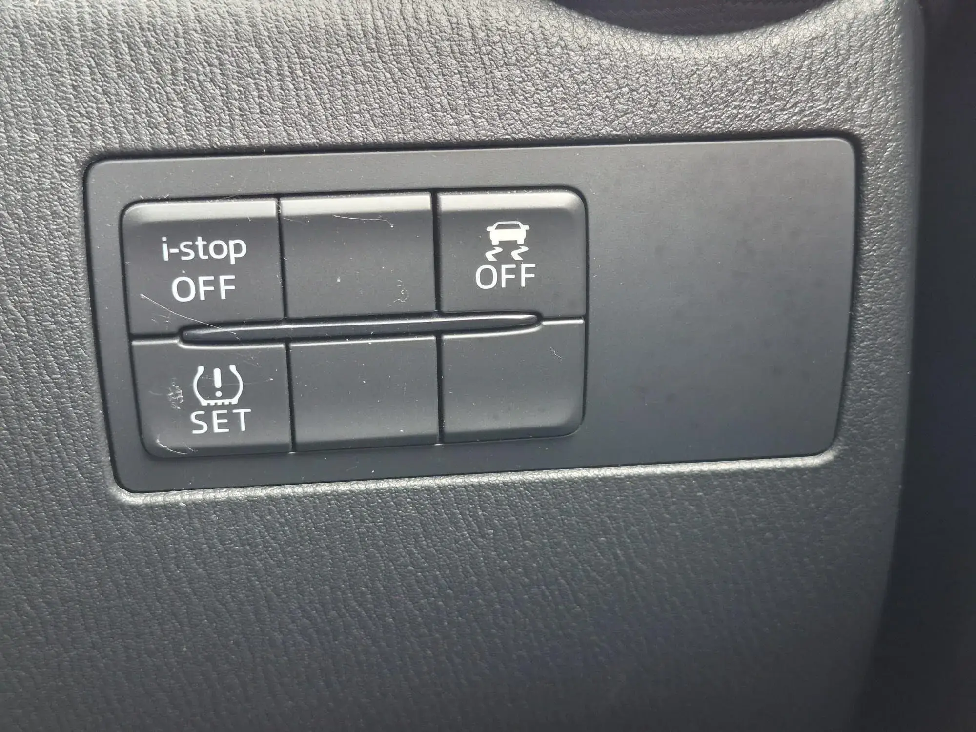 Mazda2 Image 16 Mazda2 Image 16