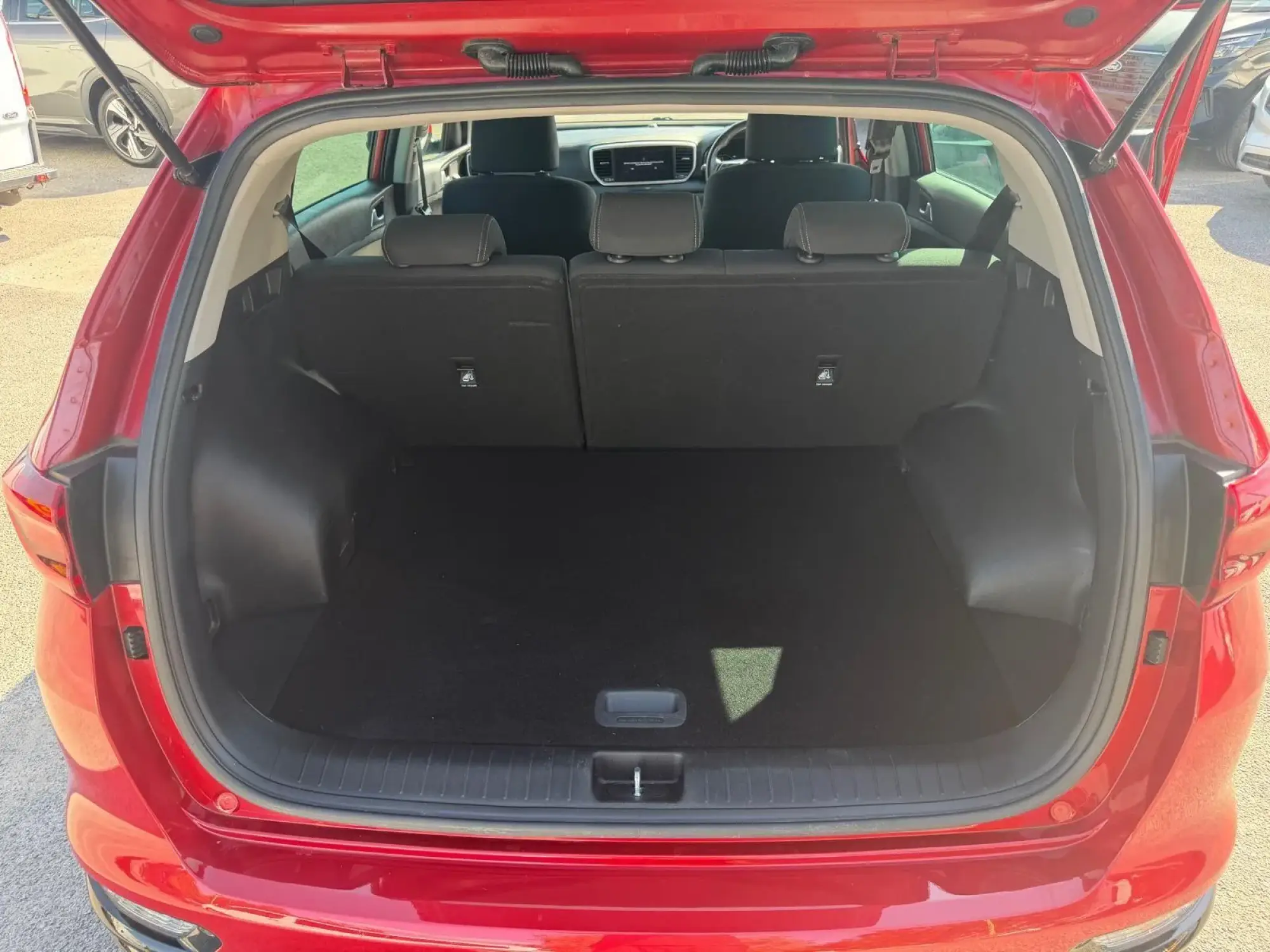Kia Sportage Image 11 Kia Sportage Image 11
