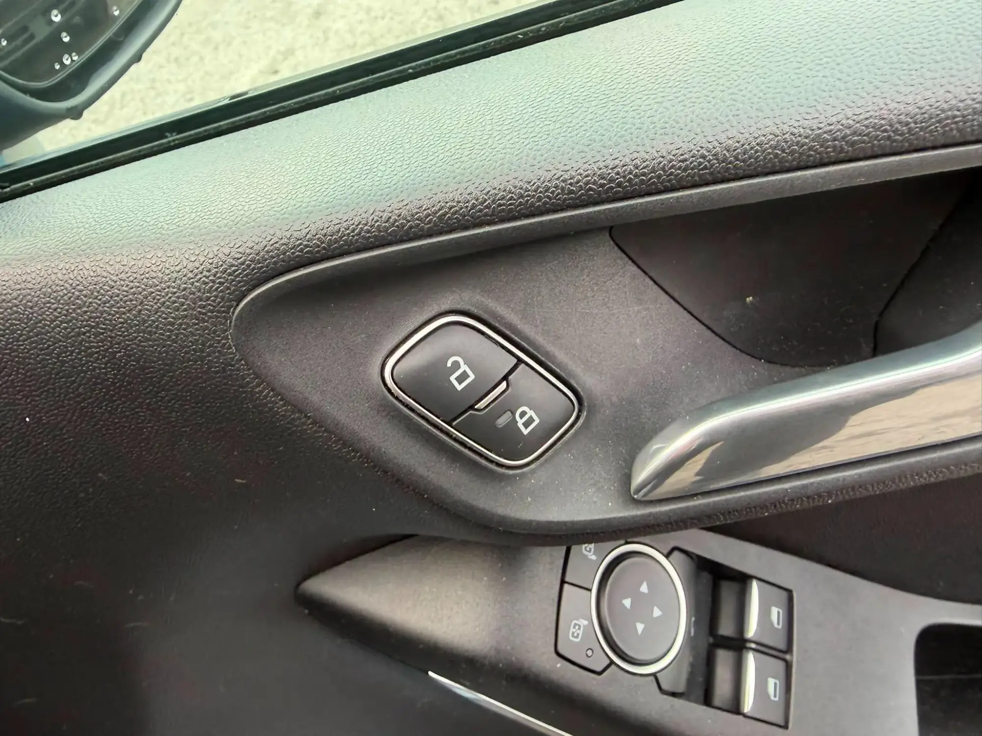 Ford Fiesta Image 17