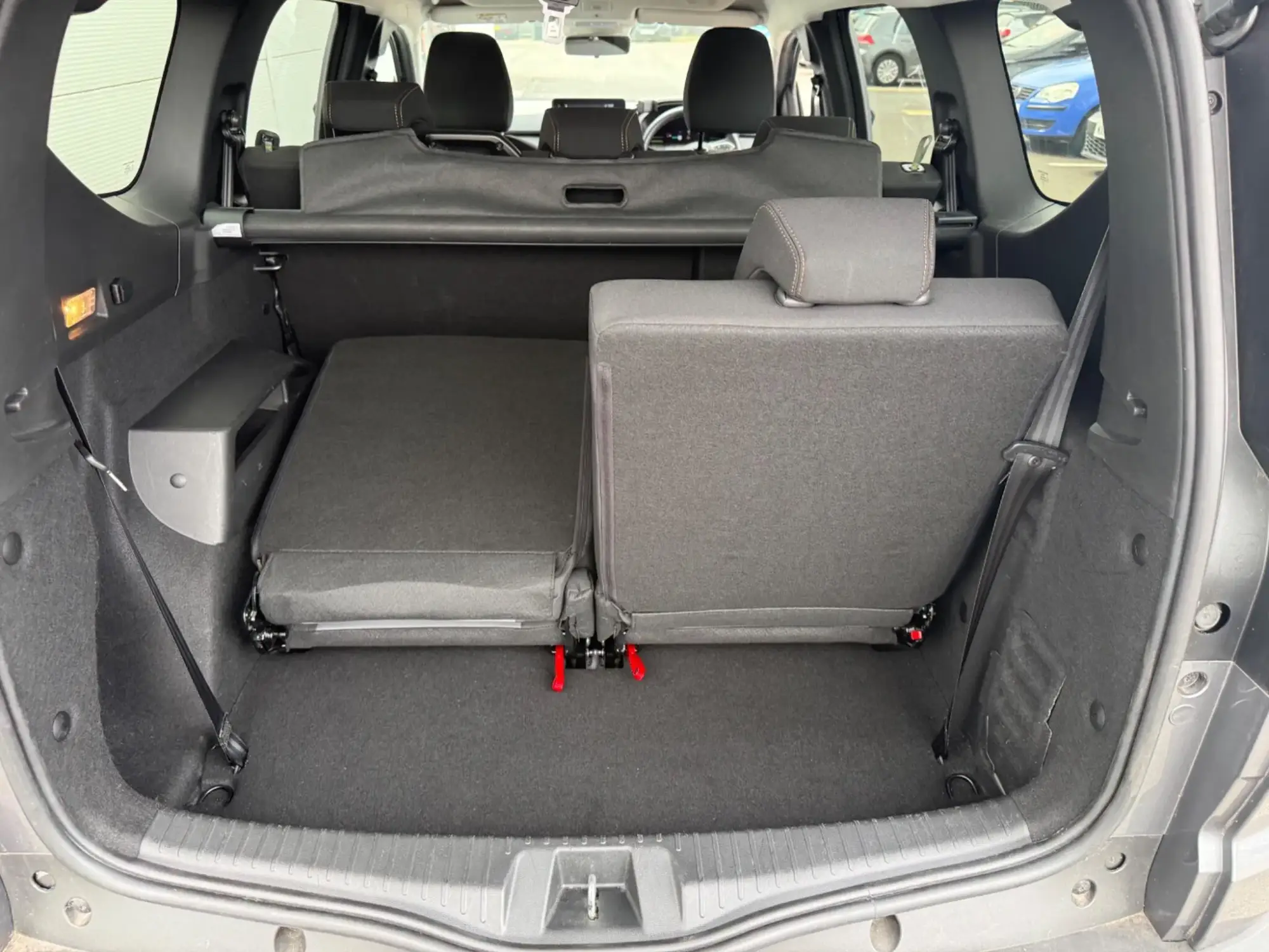 Dacia Jogger Hybrid Image 19 Dacia Jogger Hybrid Image 19