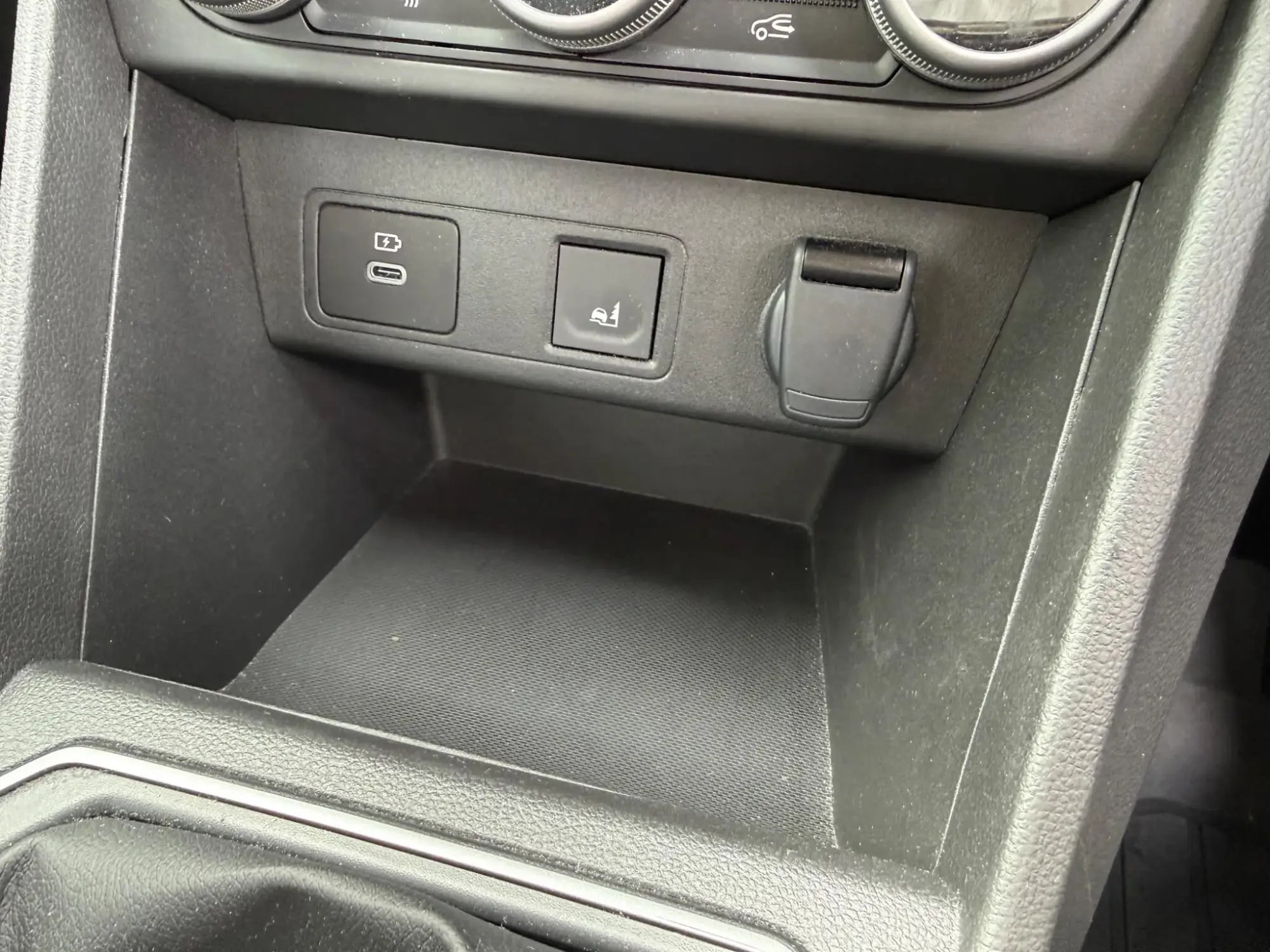 Dacia Jogger Hybrid Image 27 Dacia Jogger Hybrid Image 27