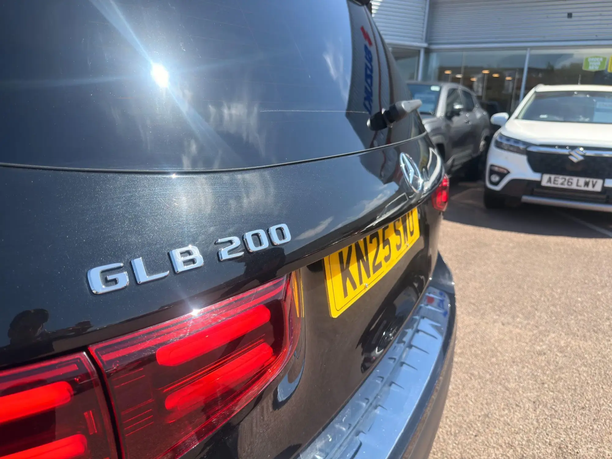 Mercedes-Benz GLB Image 29