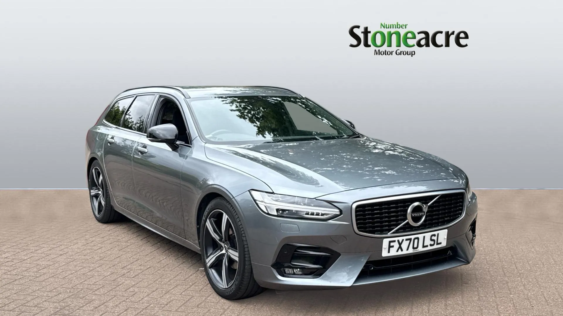Volvo V90 listing photo