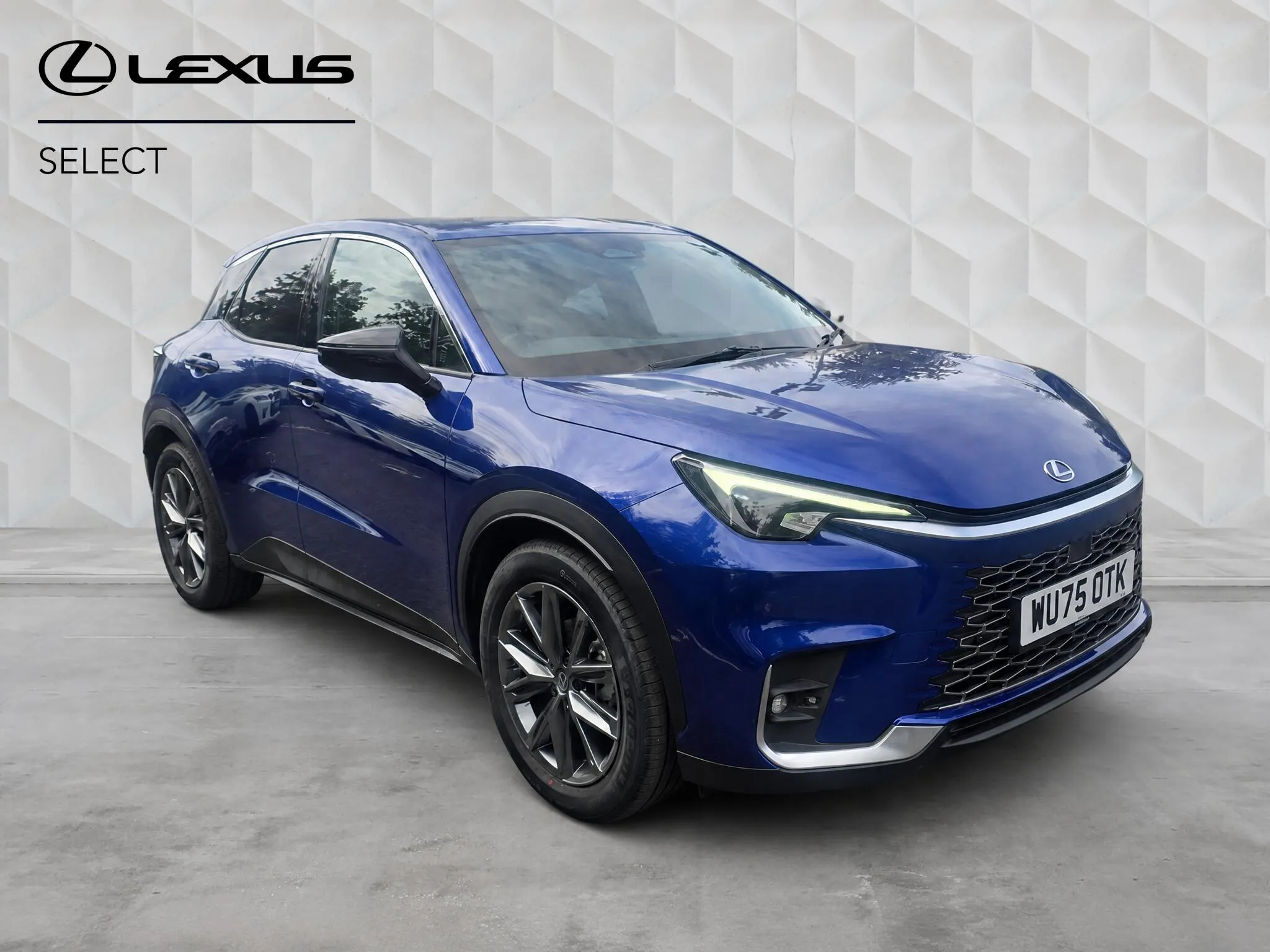 Lexus Lbx listing photo