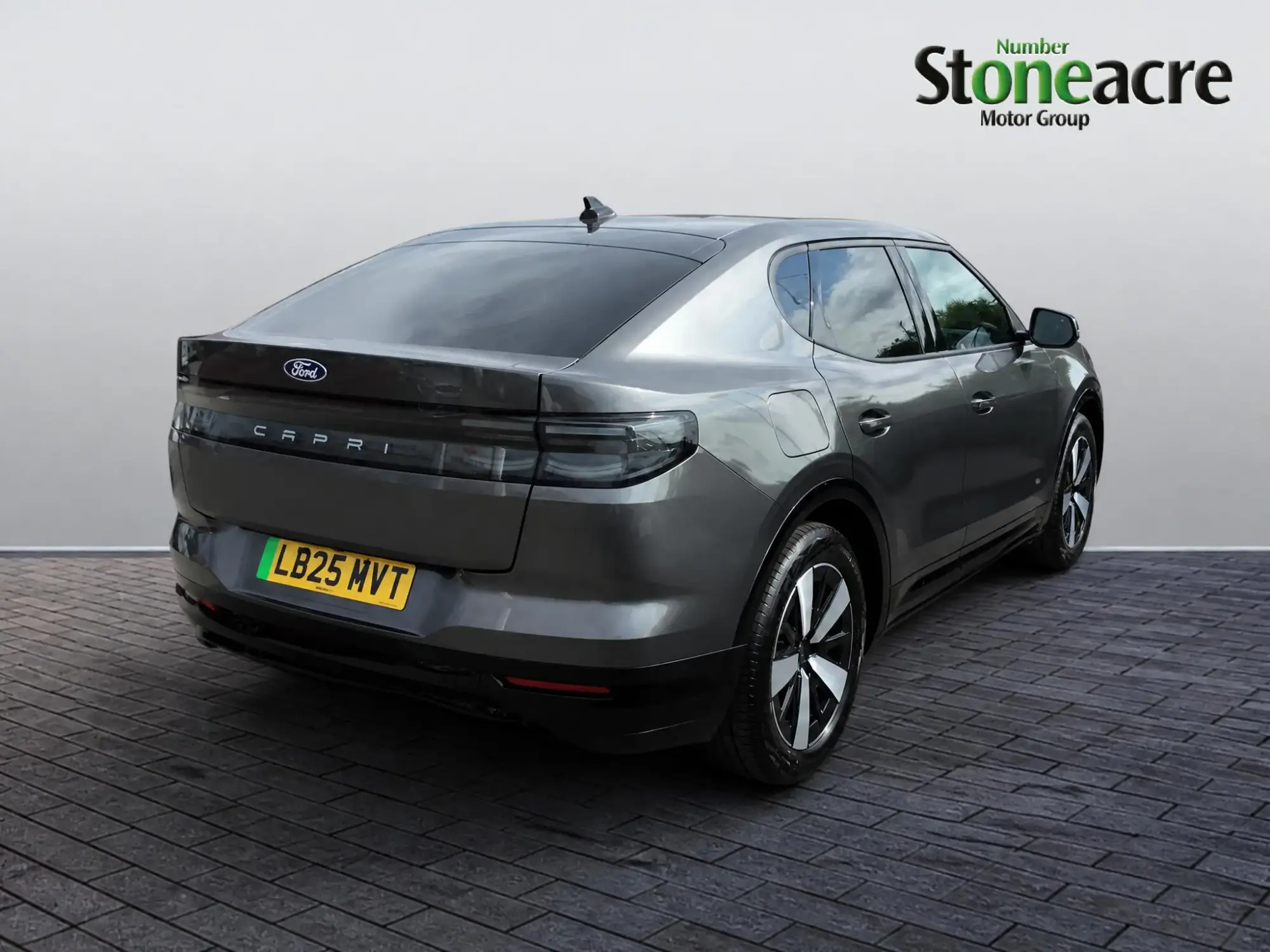 Ford Capri Extended Range 77kWh Select Auto 5dr LB25MVT Image 3