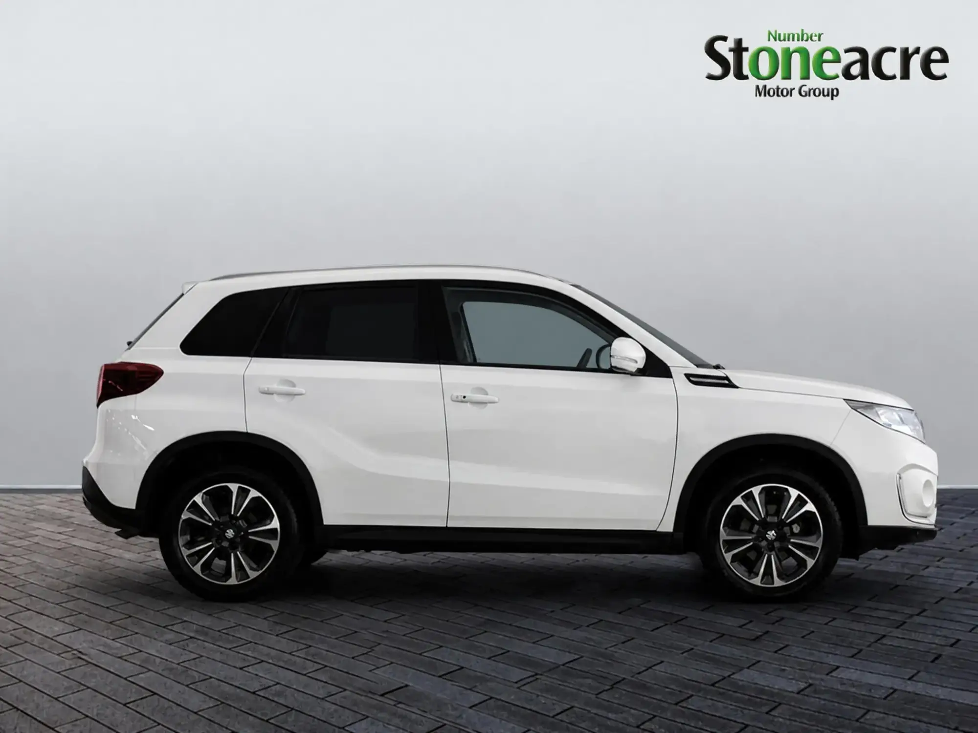 Suzuki Vitara Image 2 Suzuki Vitara Image 2