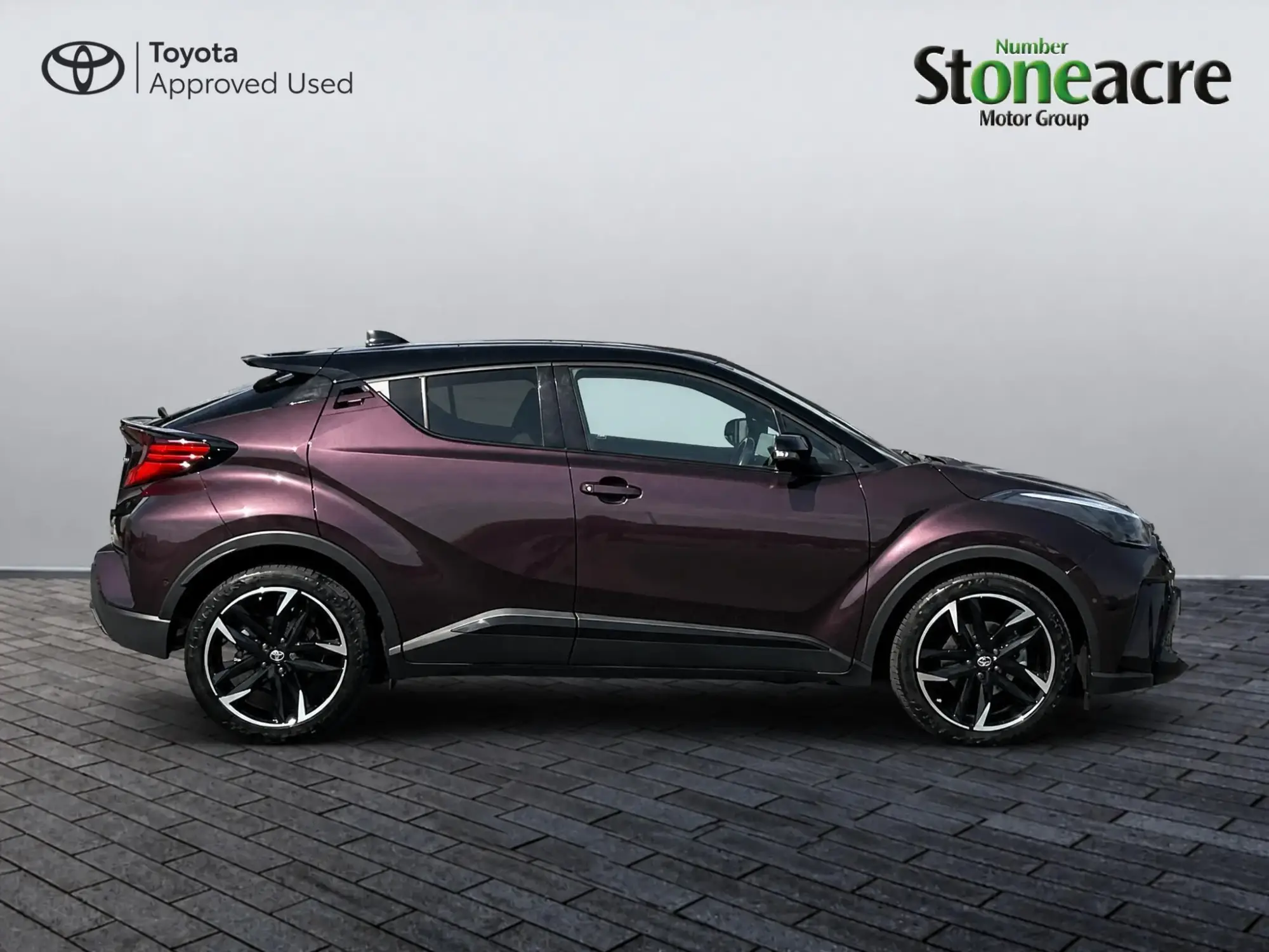 Toyota C-HR Self-Charging Hybrid Image 2