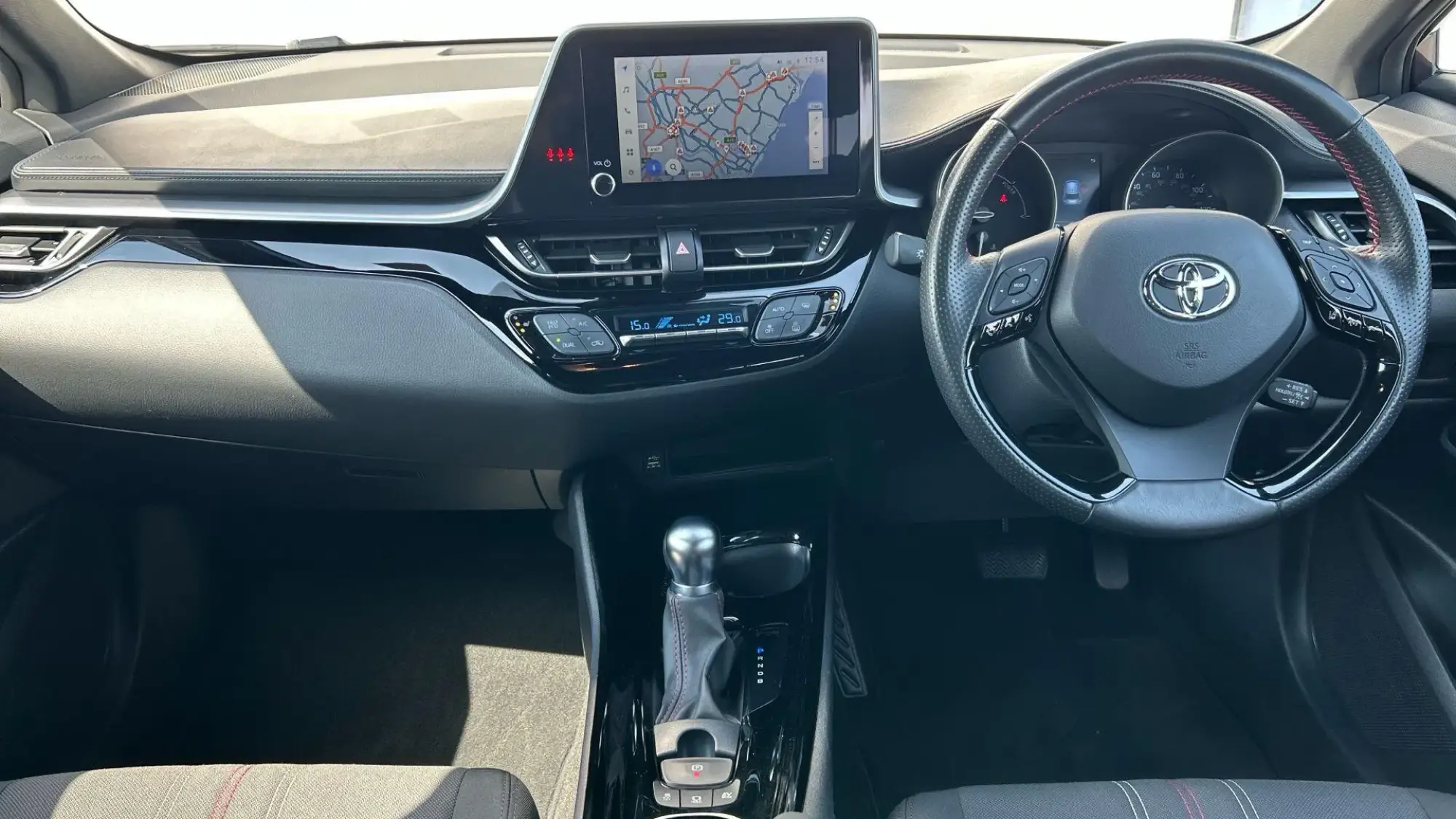 Toyota C-HR Self-Charging Hybrid Image 9