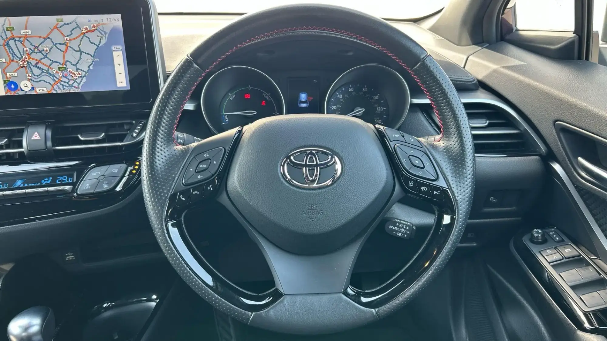 Toyota C-HR Self-Charging Hybrid Image 12