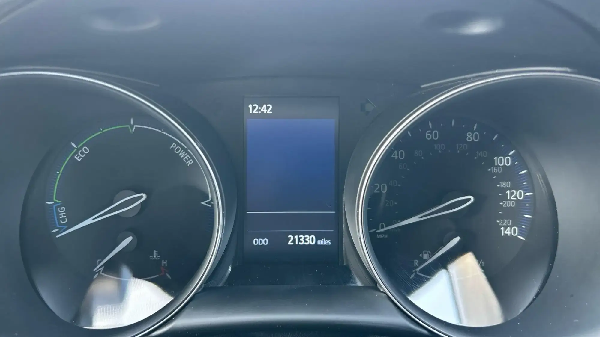 Toyota C-HR Self-Charging Hybrid Image 13