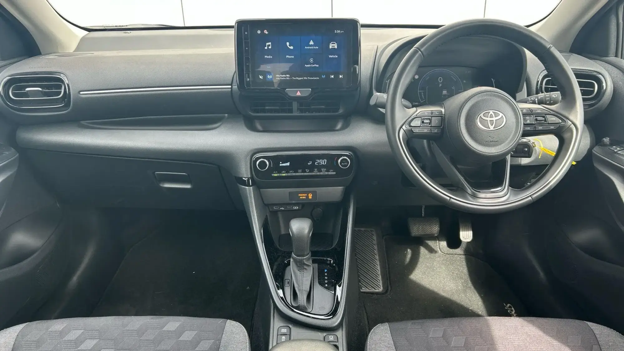 Toyota Yaris Image 9