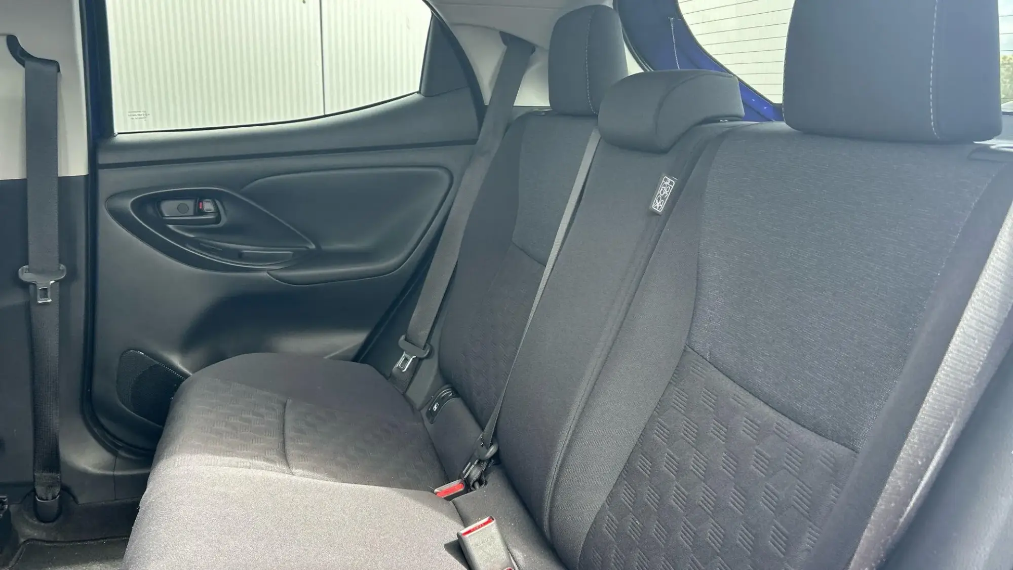 Toyota Yaris Image 17