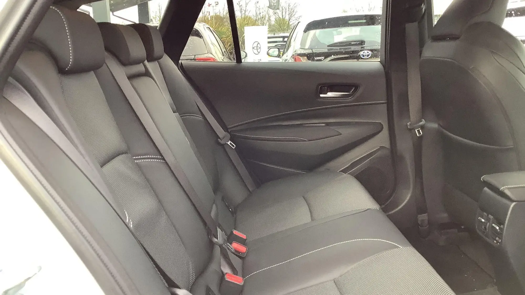 Toyota Corolla Touring Sports Image 13 Toyota Corolla Touring Sports Image 13