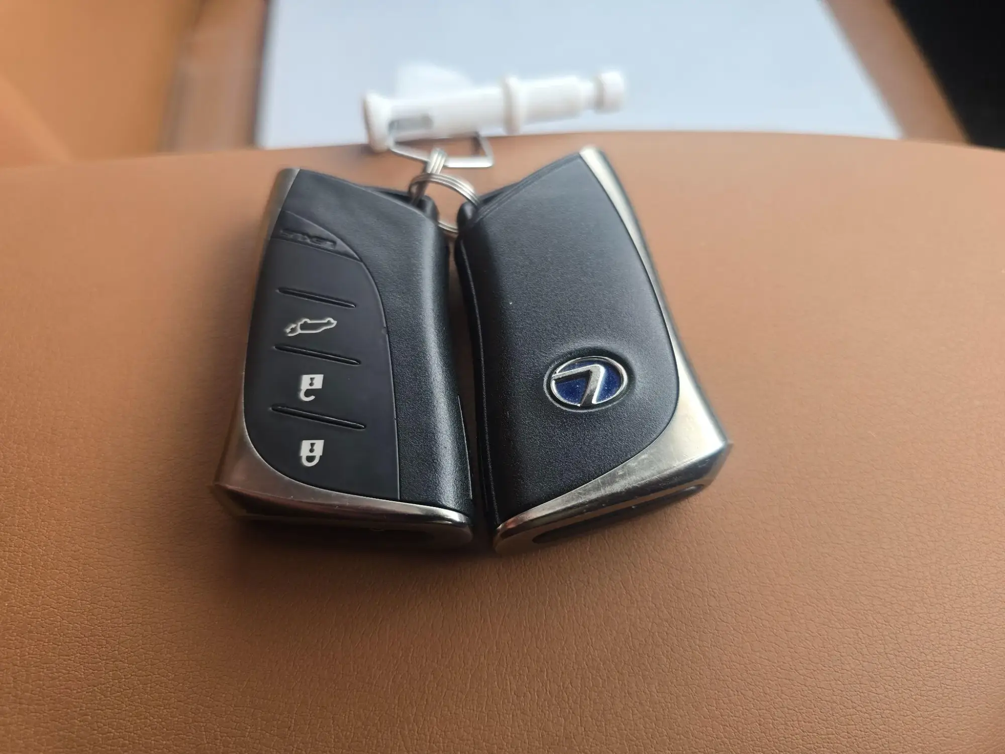 Lexus UX Self-Charging Hybrid Image 28 Lexus UX Self-Charging Hybrid Image 28