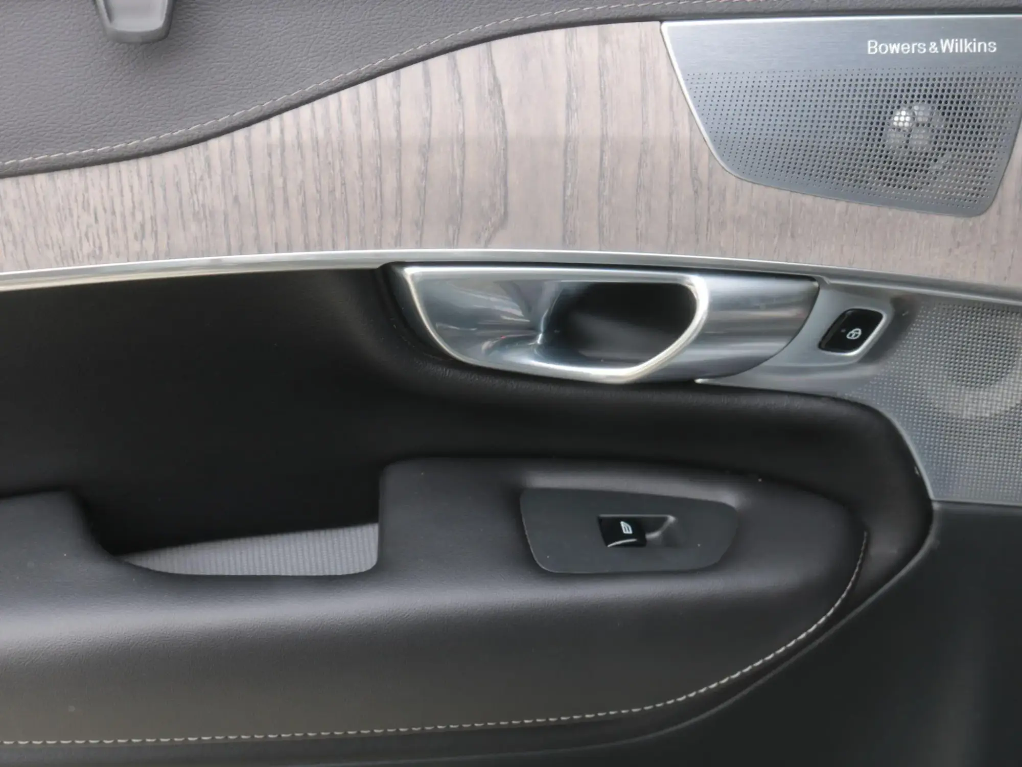 Volvo XC90 Image 35