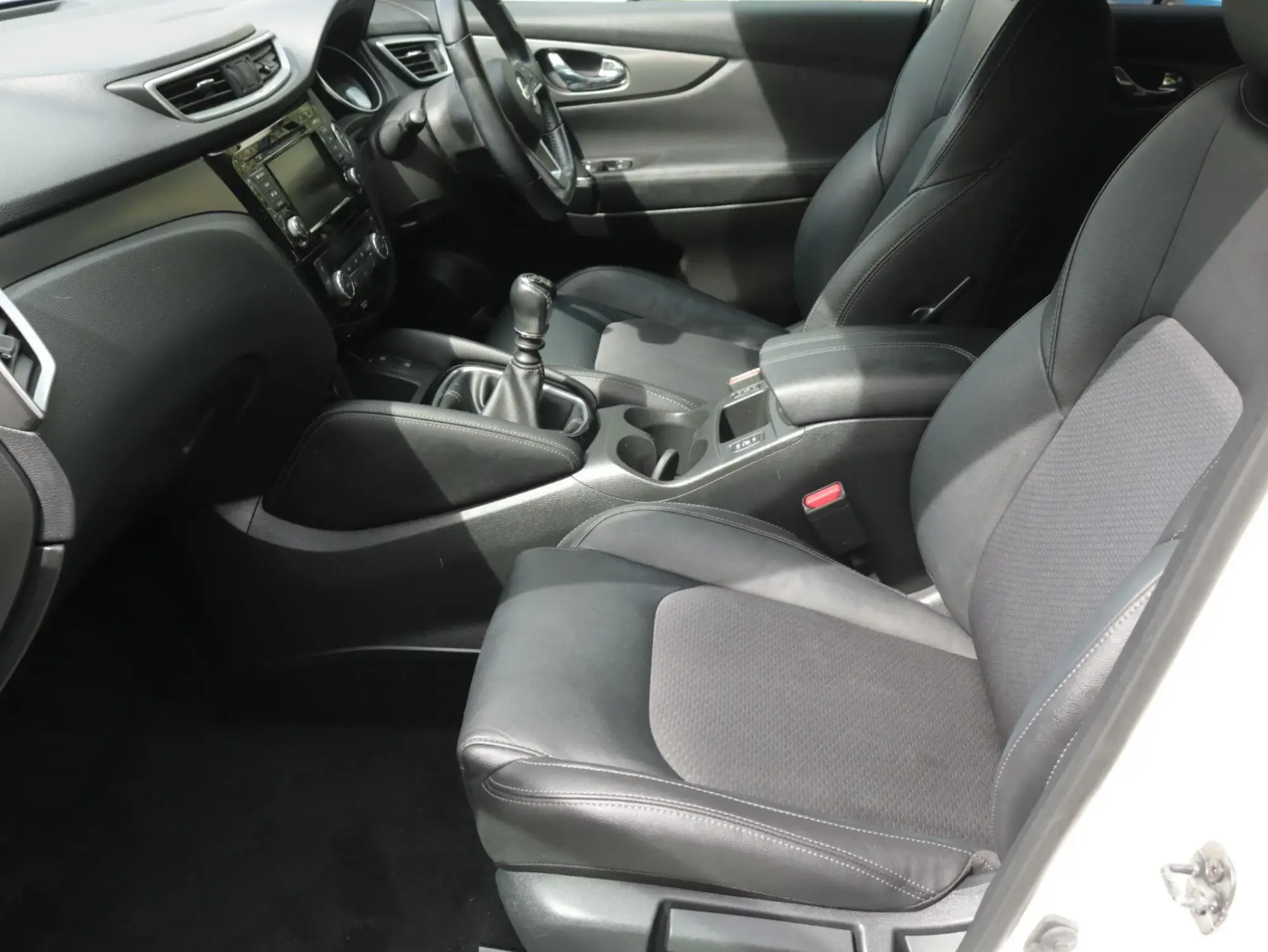 Nissan Qashqai Image 16 Nissan Qashqai Image 16