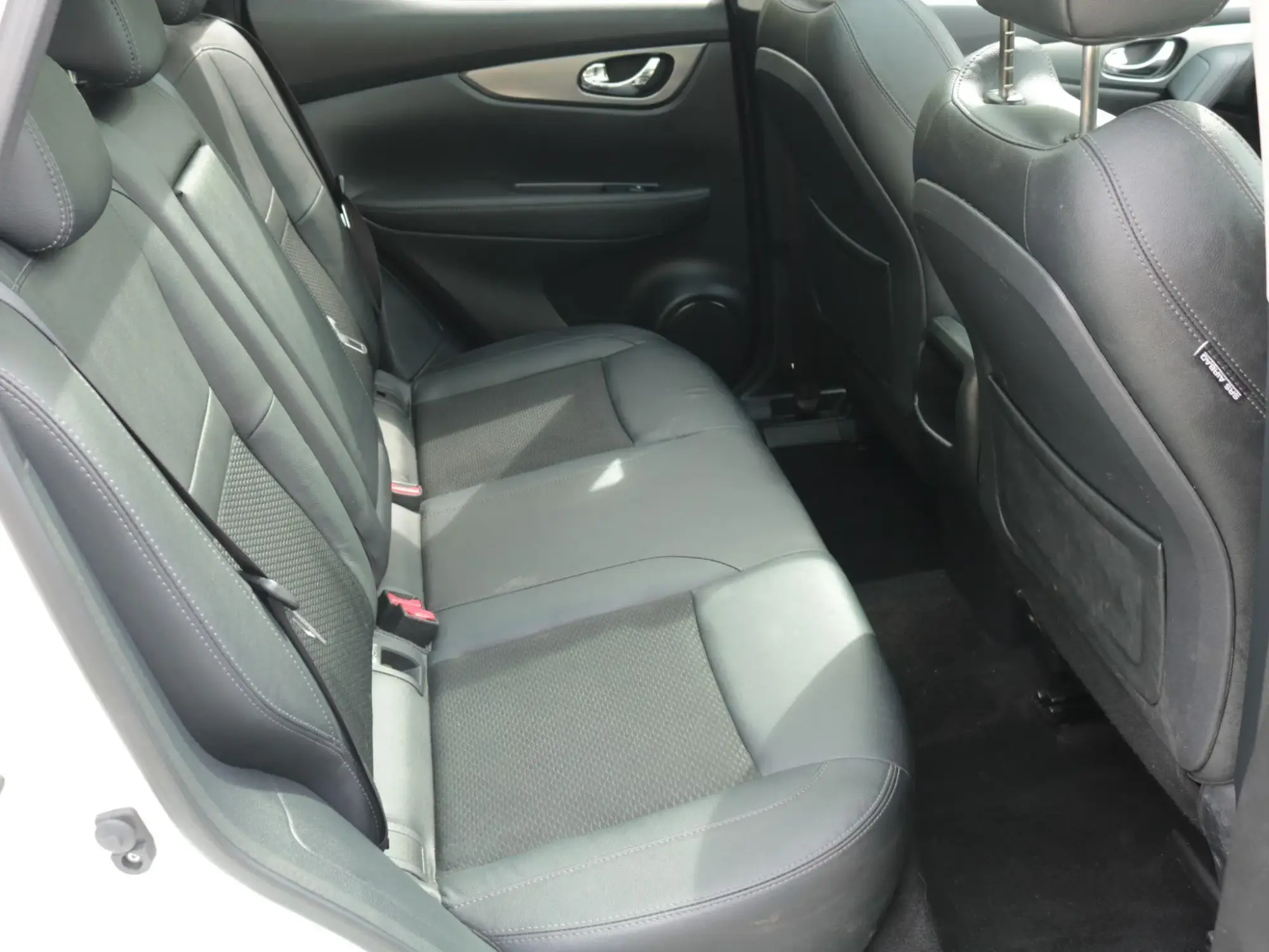 Nissan Qashqai Image 27 Nissan Qashqai Image 27
