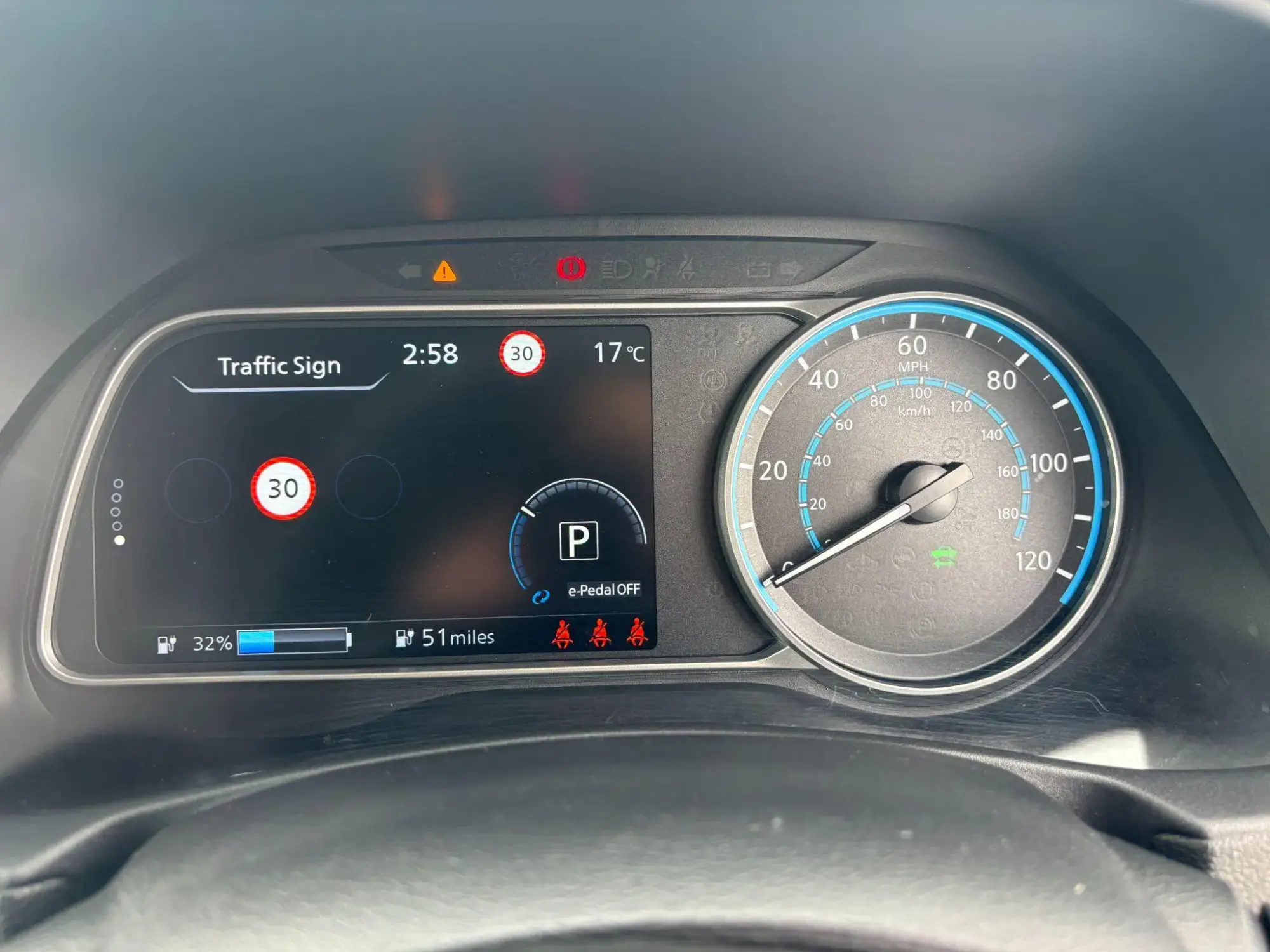 Nissan LEAF Image 20