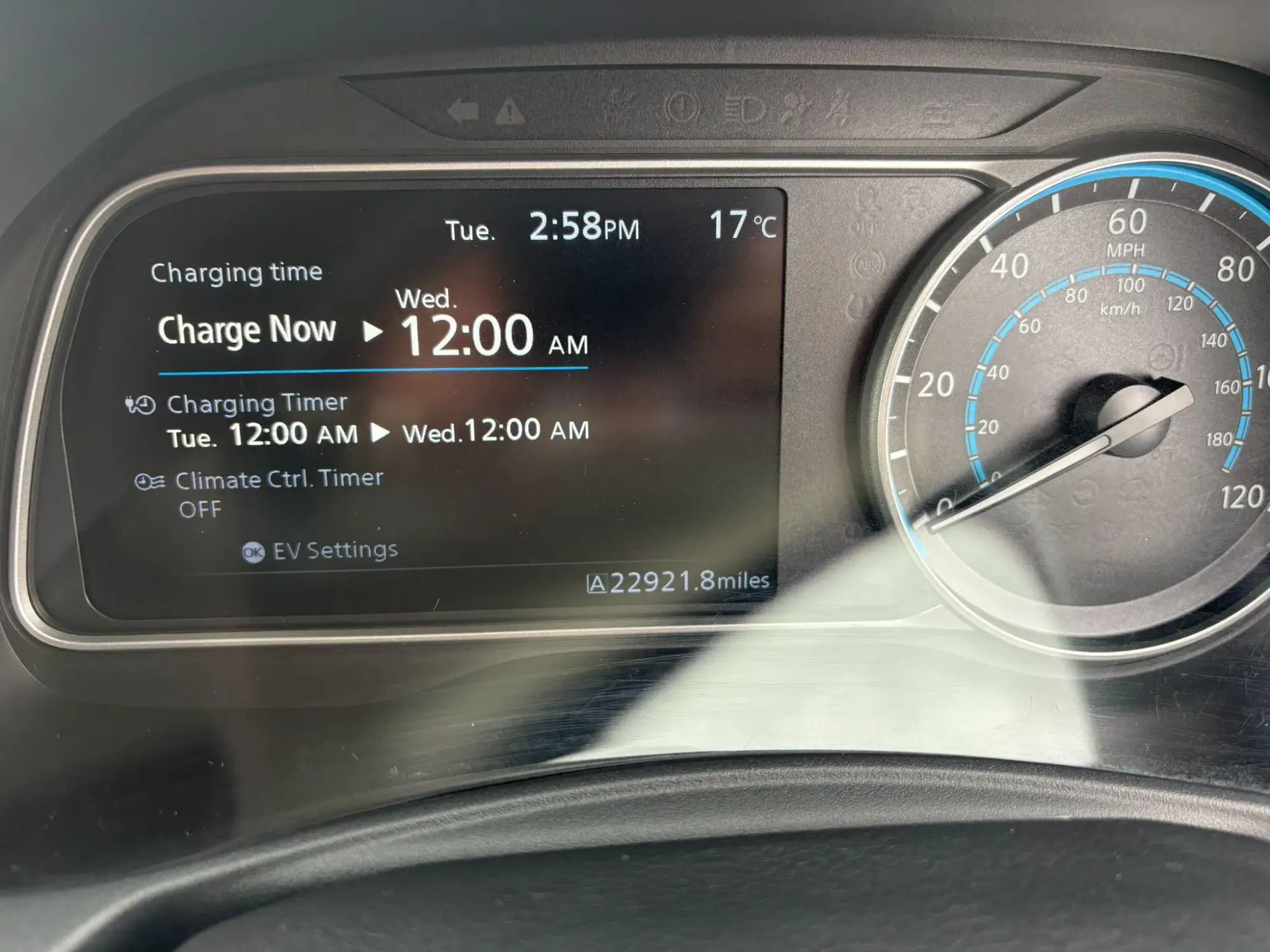 Nissan LEAF Image 21