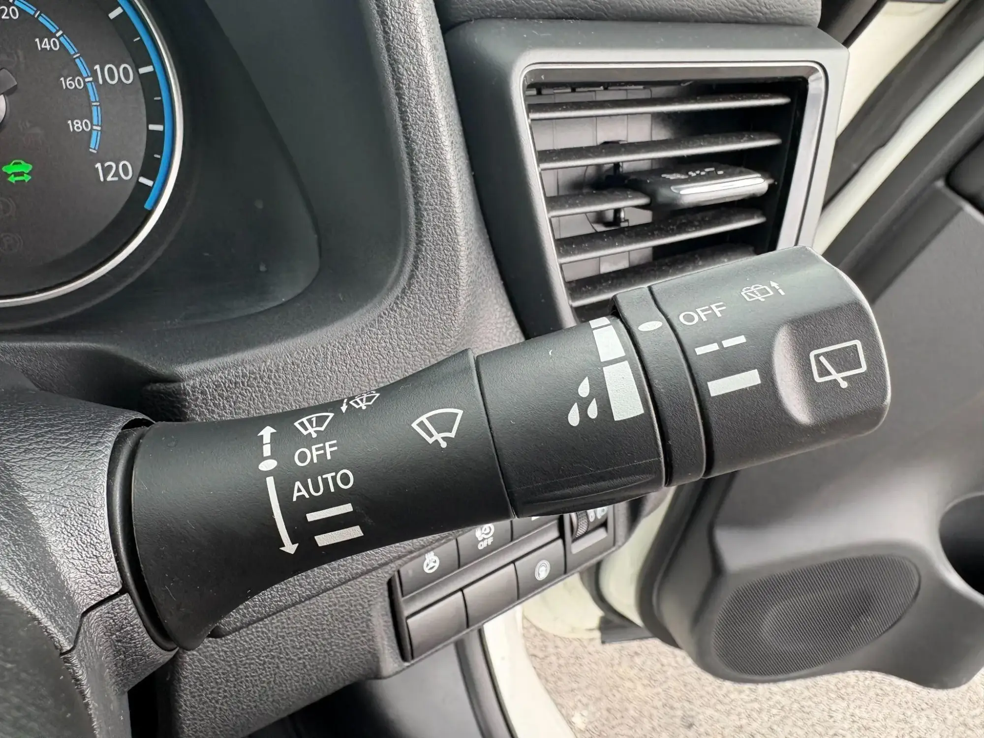 Nissan LEAF Image 23