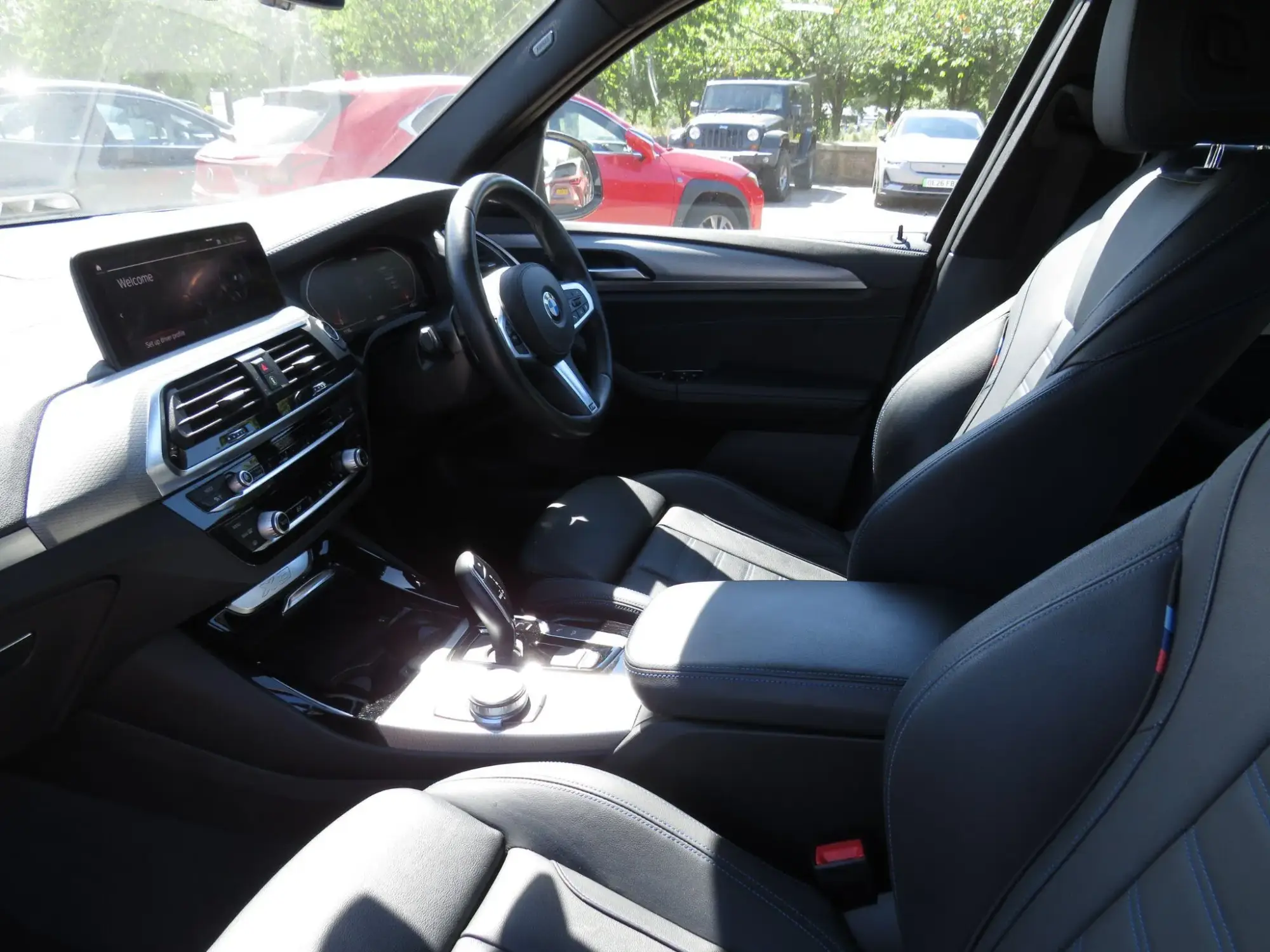 BMW X3 Image 12 BMW X3 Image 12