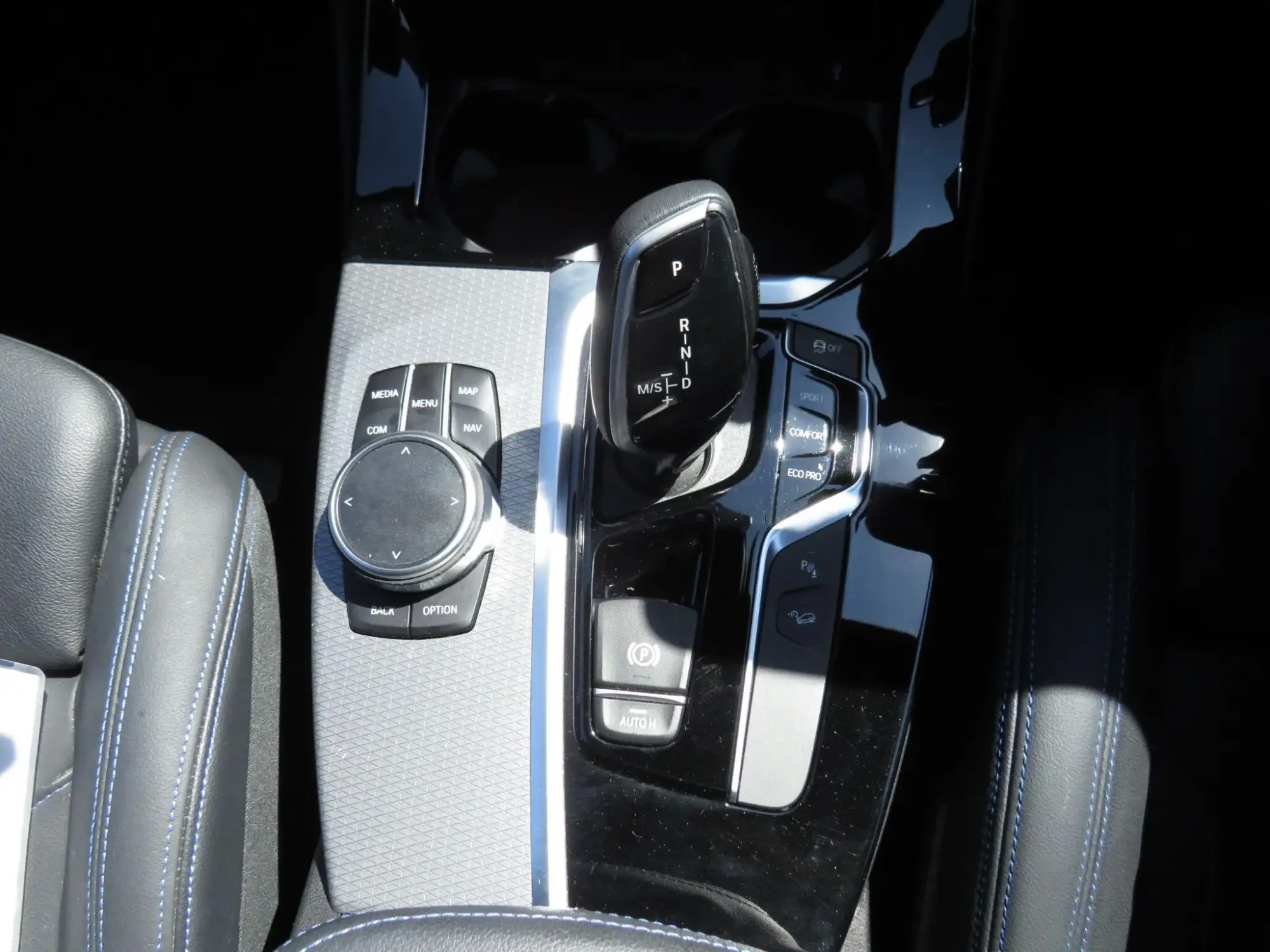 BMW X3 Image 16 BMW X3 Image 16