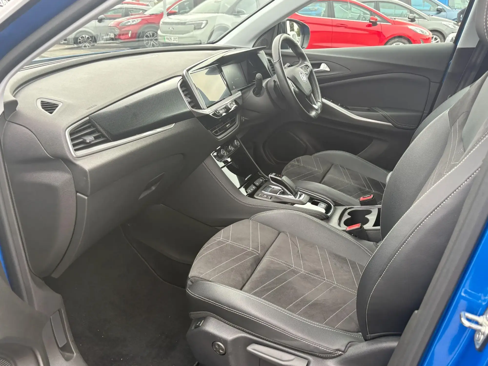 Vauxhall Grandland Image 18